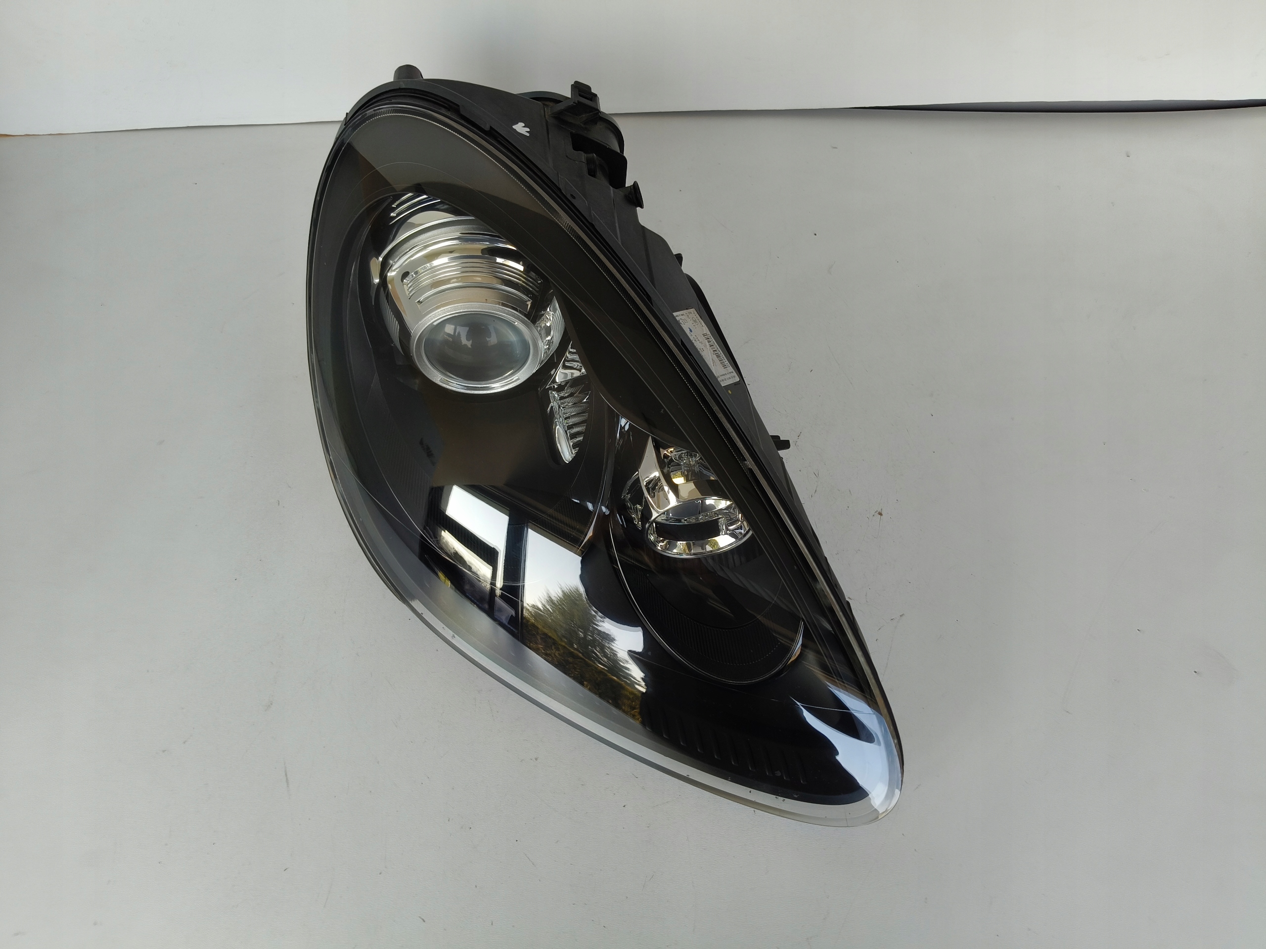 light right REFLEKTOR PORSCHE CAYENNE GTS 7P5 10-14 XENON LED positioning