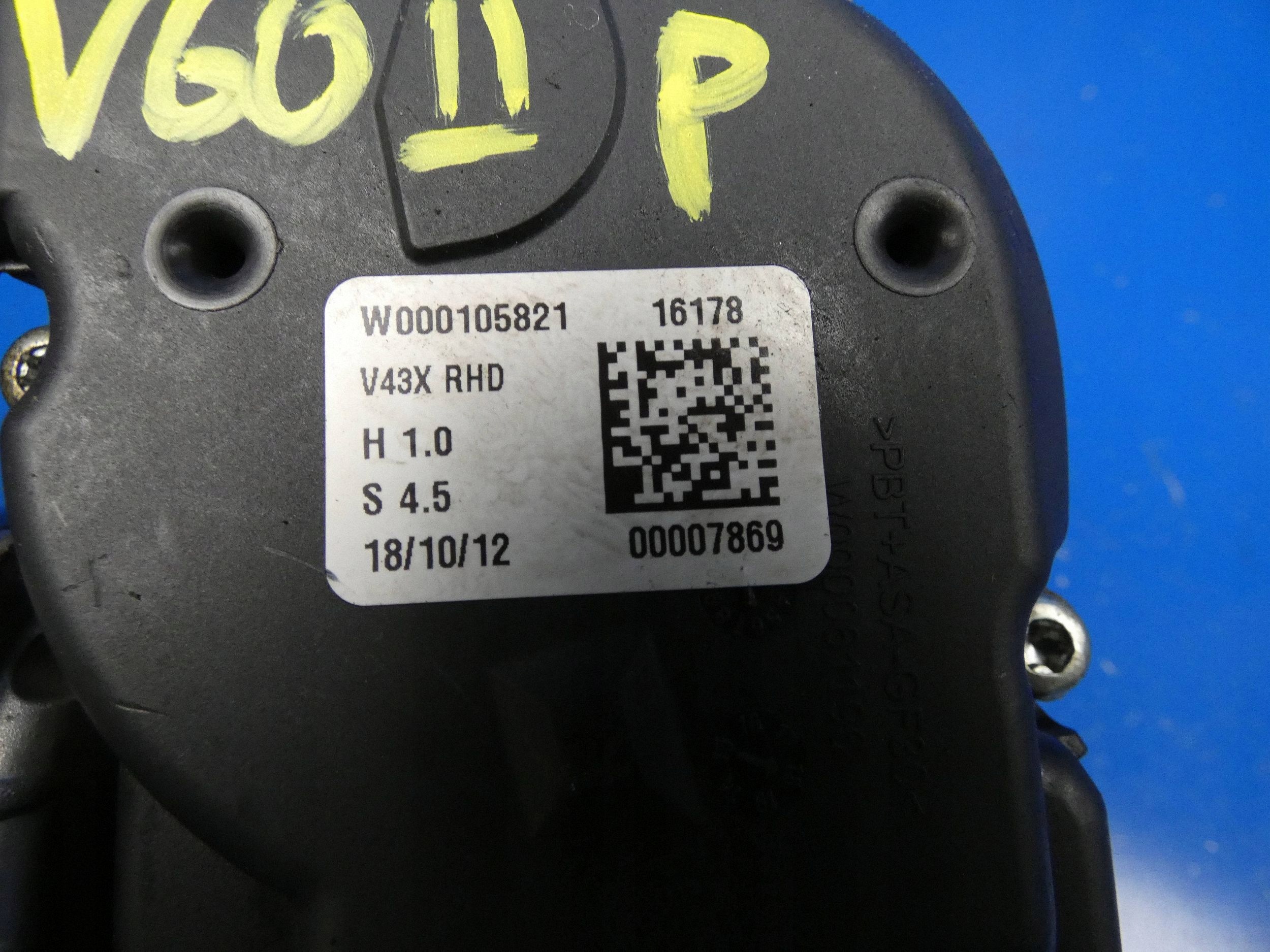 VOLVO V60 II S60 III 18- mini motor of wipers engine windows front right hand drive UK