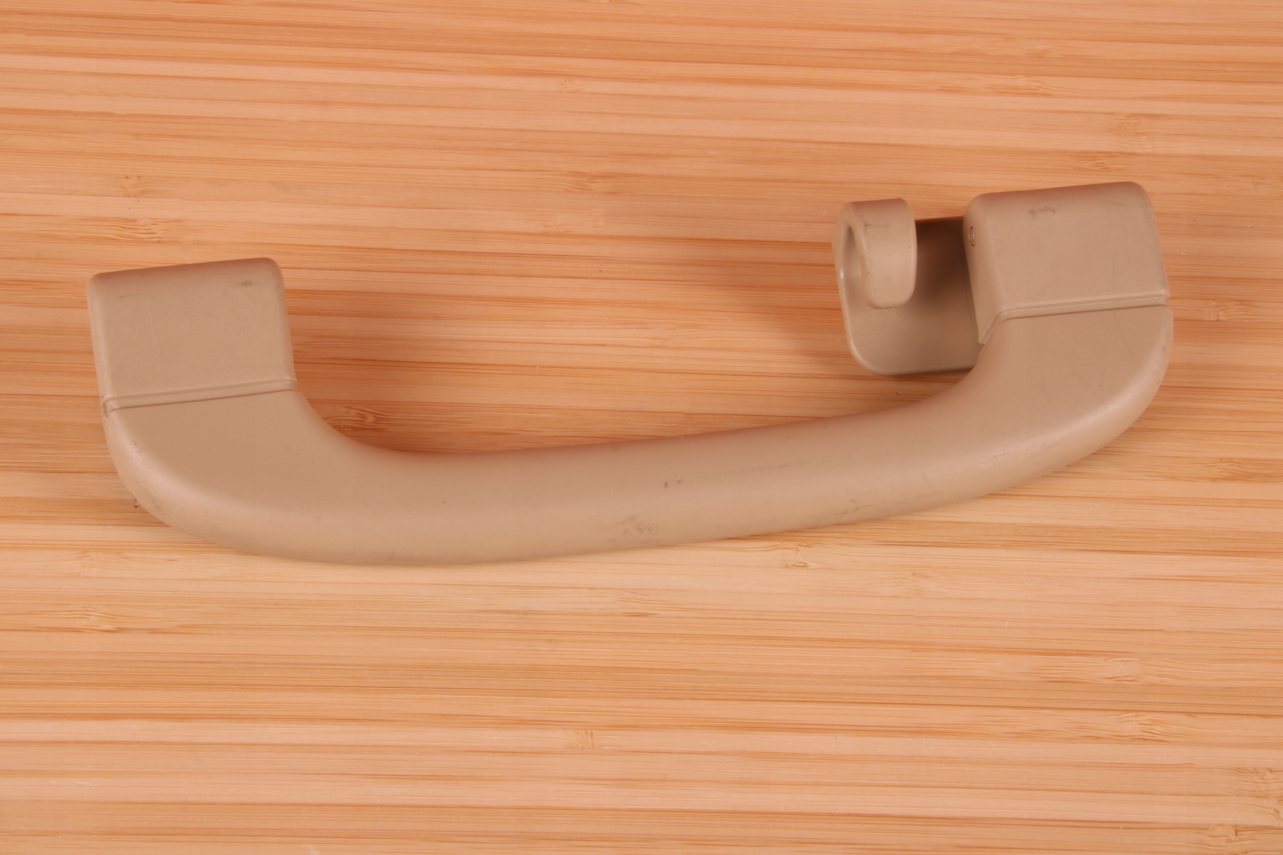 BMW E81 E87 E90 E91 E60 E61 RĄCZKA UCHWYT PODSUFITKI PRAWY TYŁ 9143530