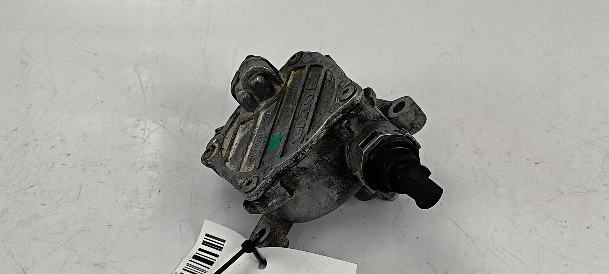 pump VACUM VOLVO V60