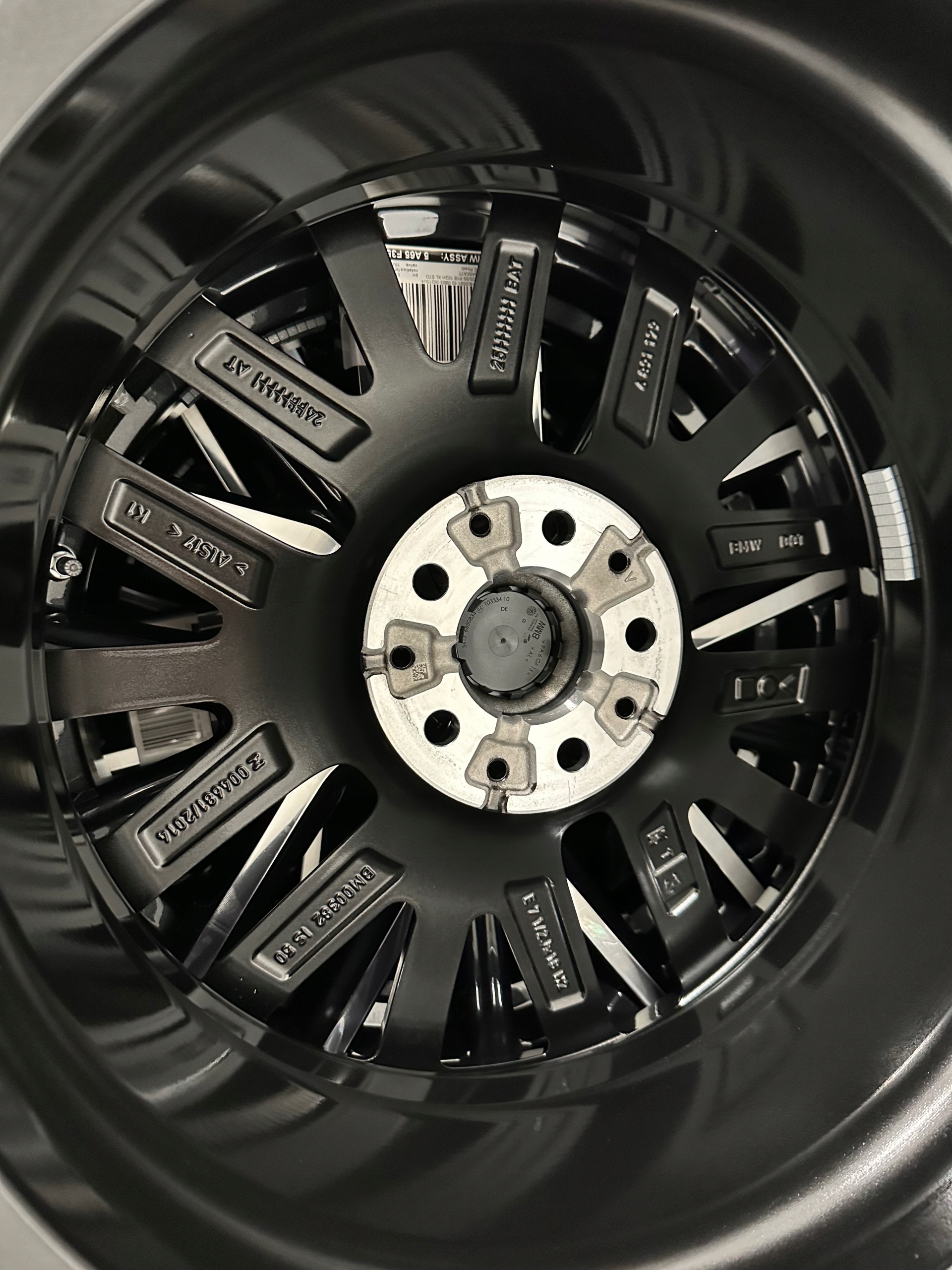 NOWE ORYGINALNE KOŁA ZIMOWE ALUFELGI 18 BMW X1 U11 X2 U10 838M Rodzaj opon Zimowe