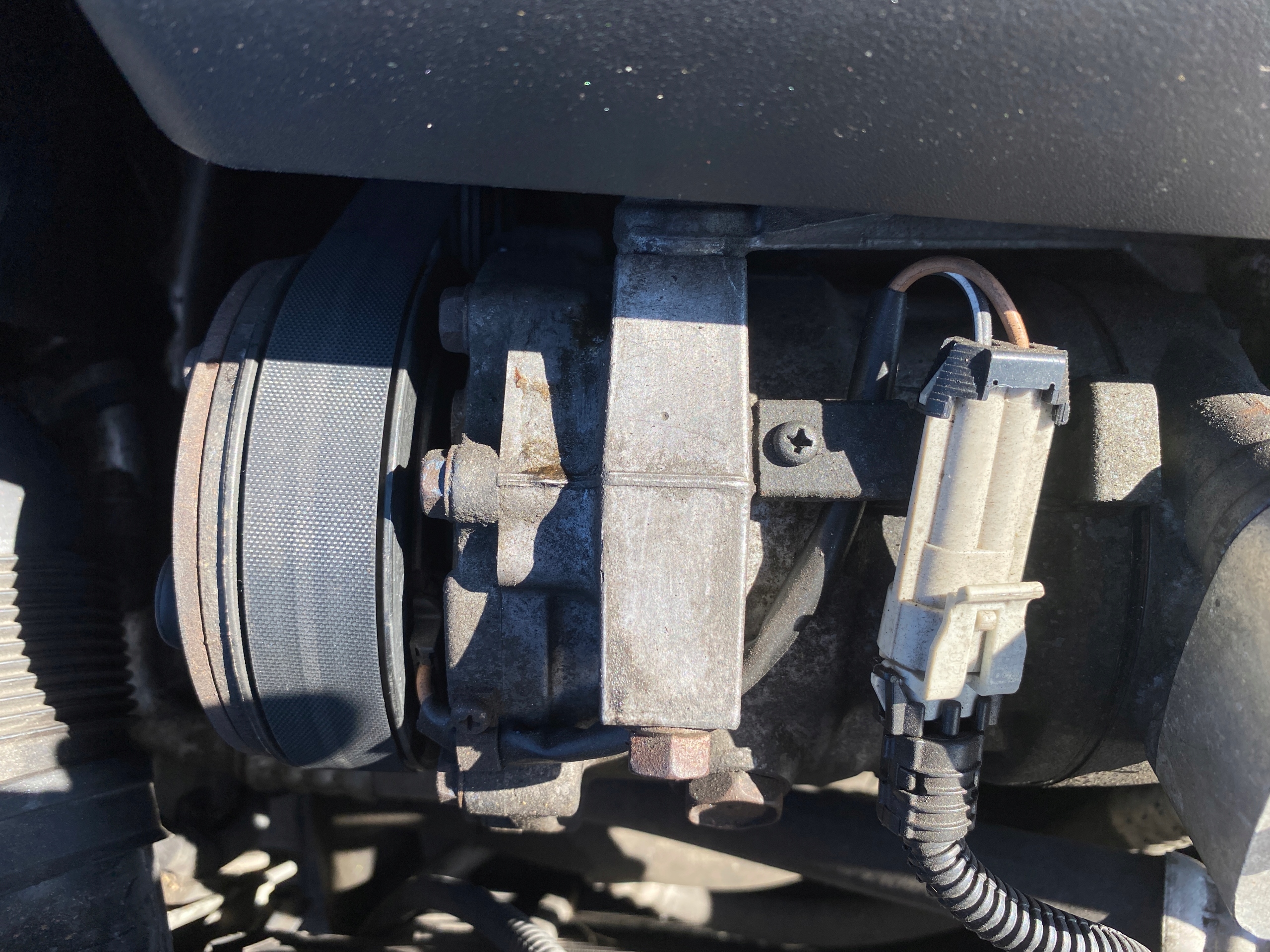 ALTERNATOR Opel Astra H 04-10