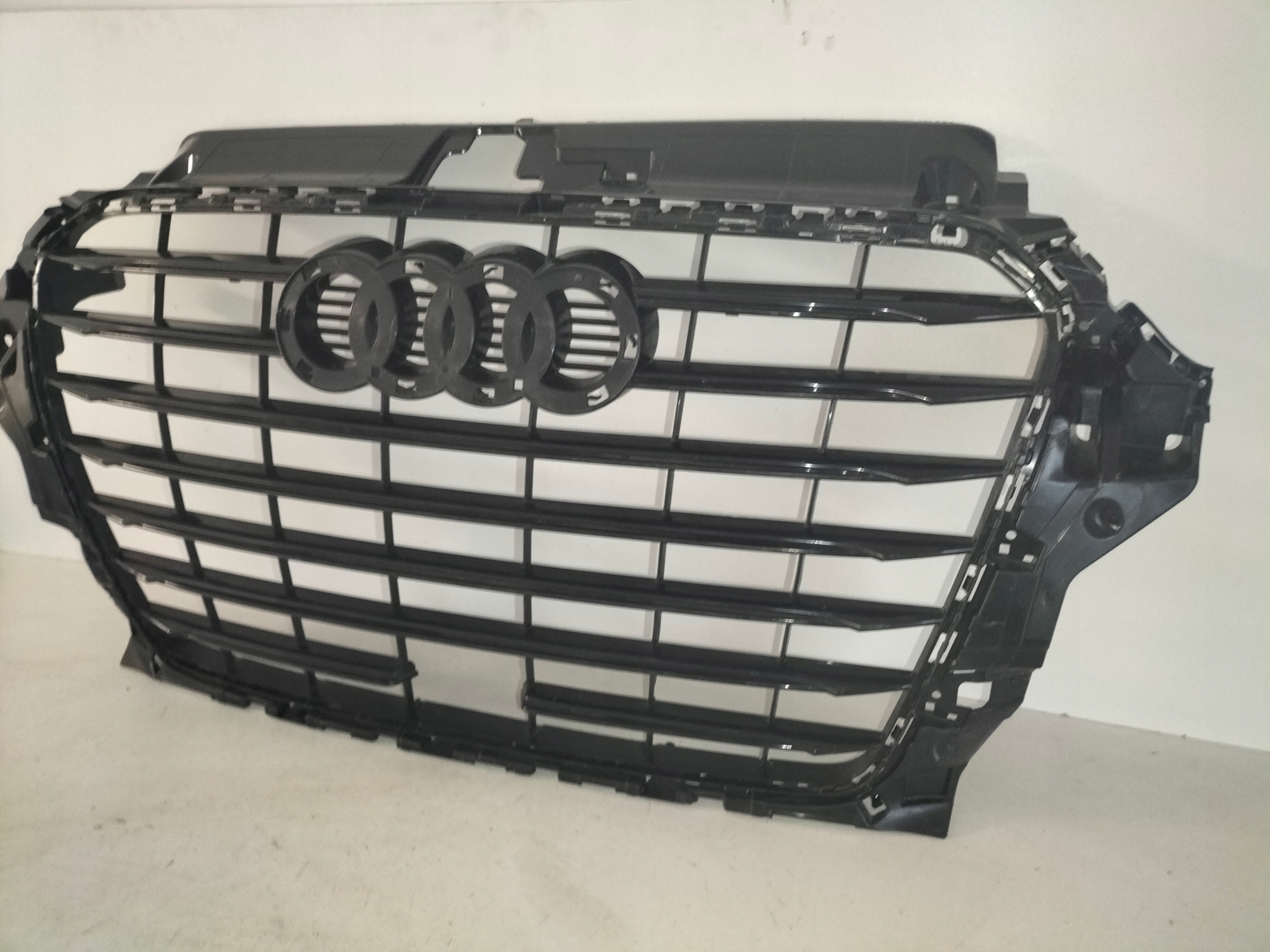 grille grid grill AUDI A3 8V 12-16 sedan S3