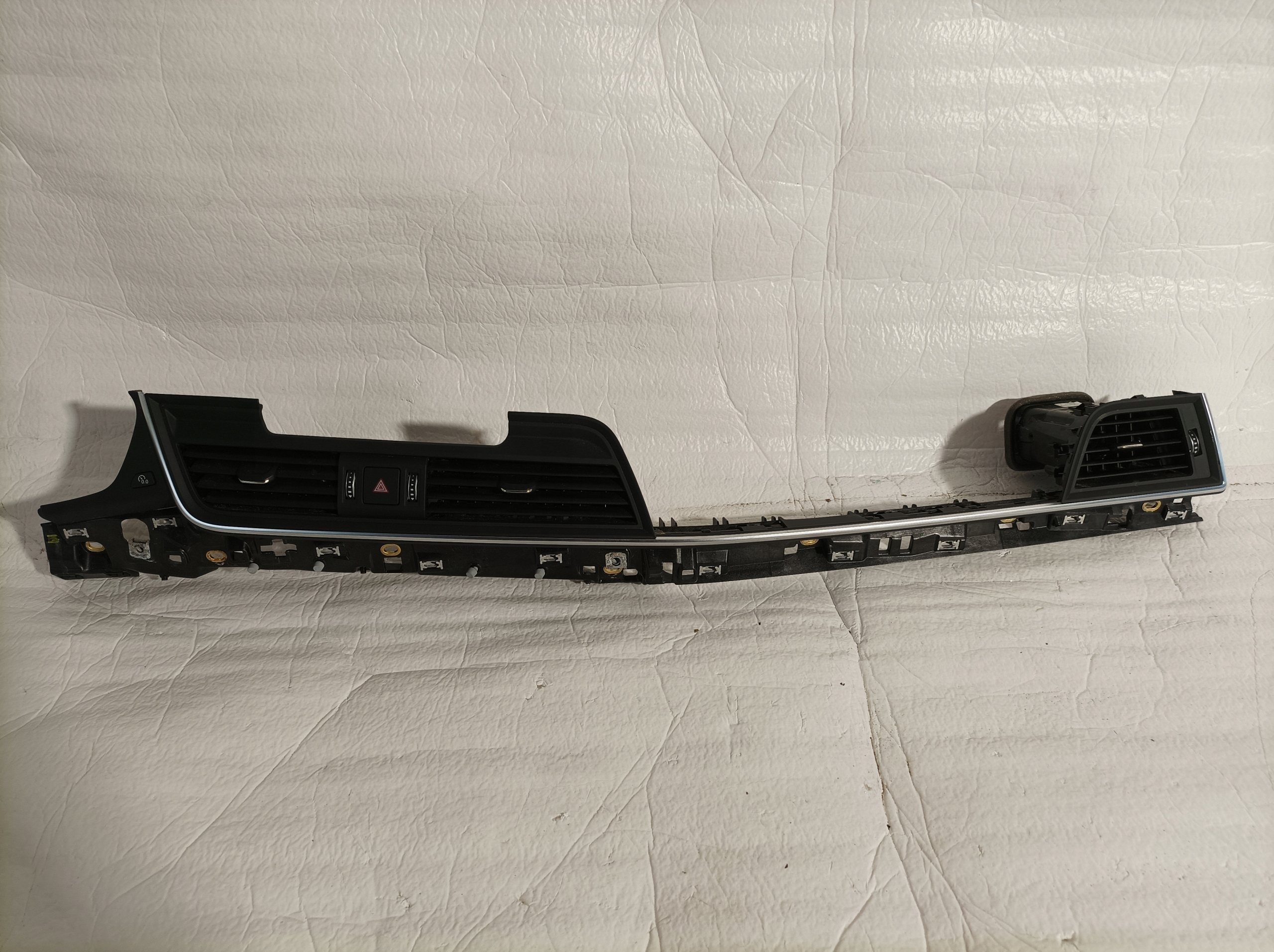 AUDI Q5 II grid air conditioning devices air 80B820902K
