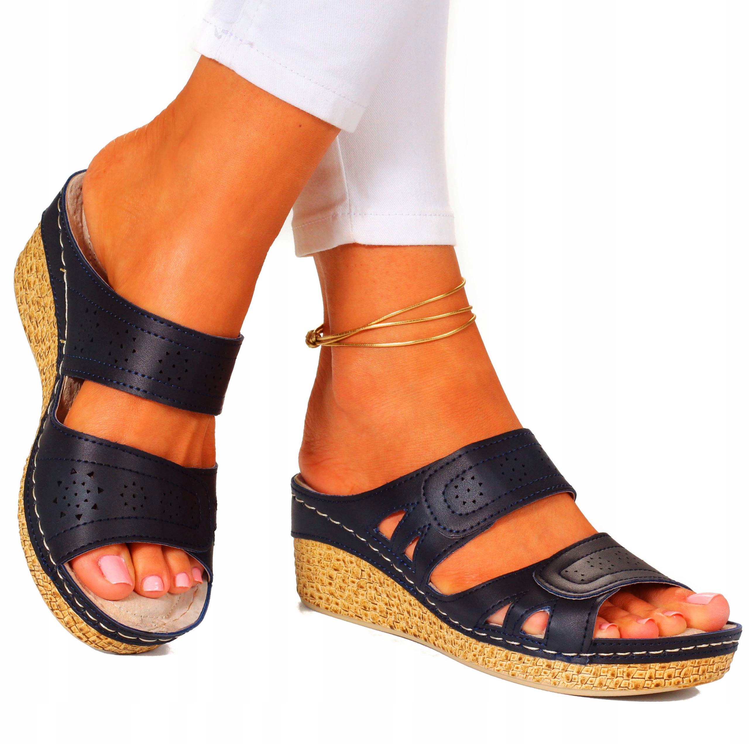 Klapki Damskie Lekkie Na Koturnie Szyte Skóra