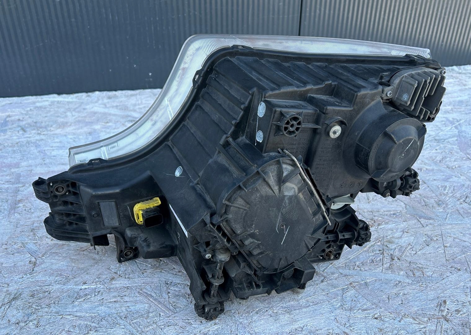 light right front front XENON MERCEDES ACTROS MP4 XENON A9618205339