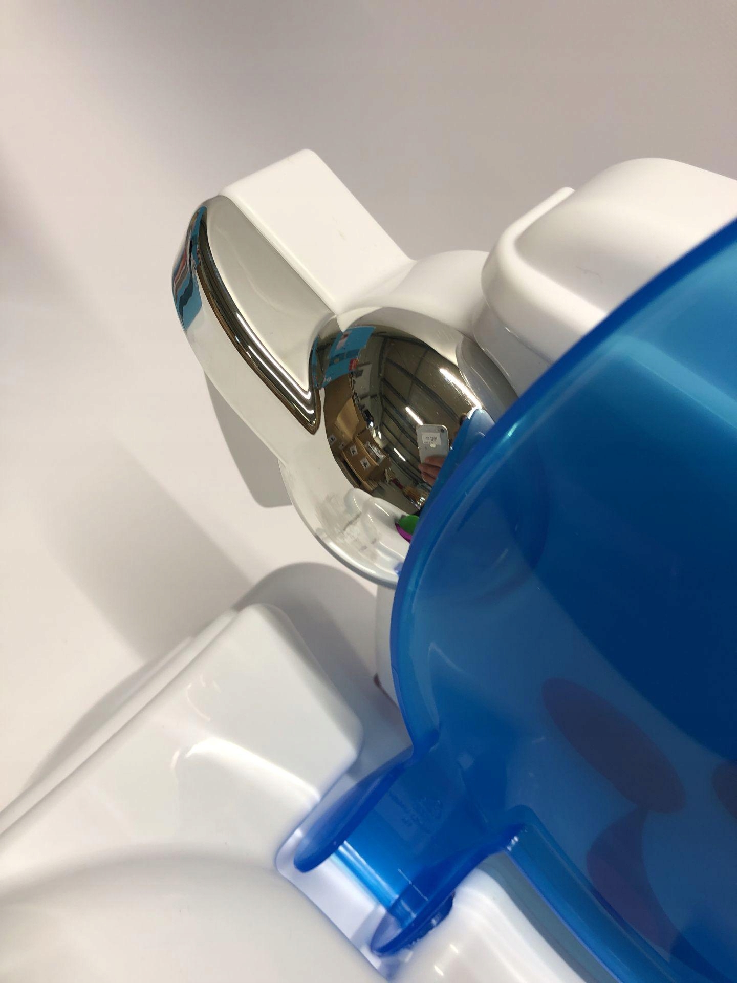 NOCNIK INTERAKTYWNY BIAŁY FISHER-PRICE NIEMIECKI Kod producenta W1330