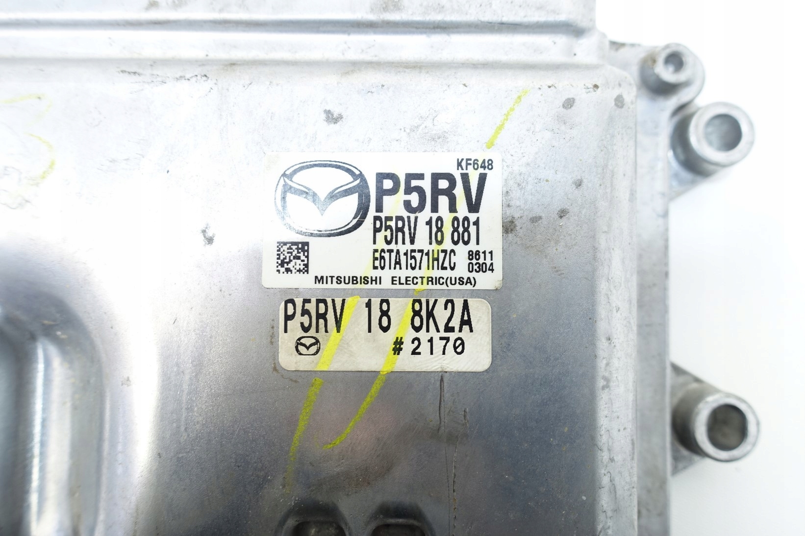 computer control unit of the engine MAZDA II P5RV18881