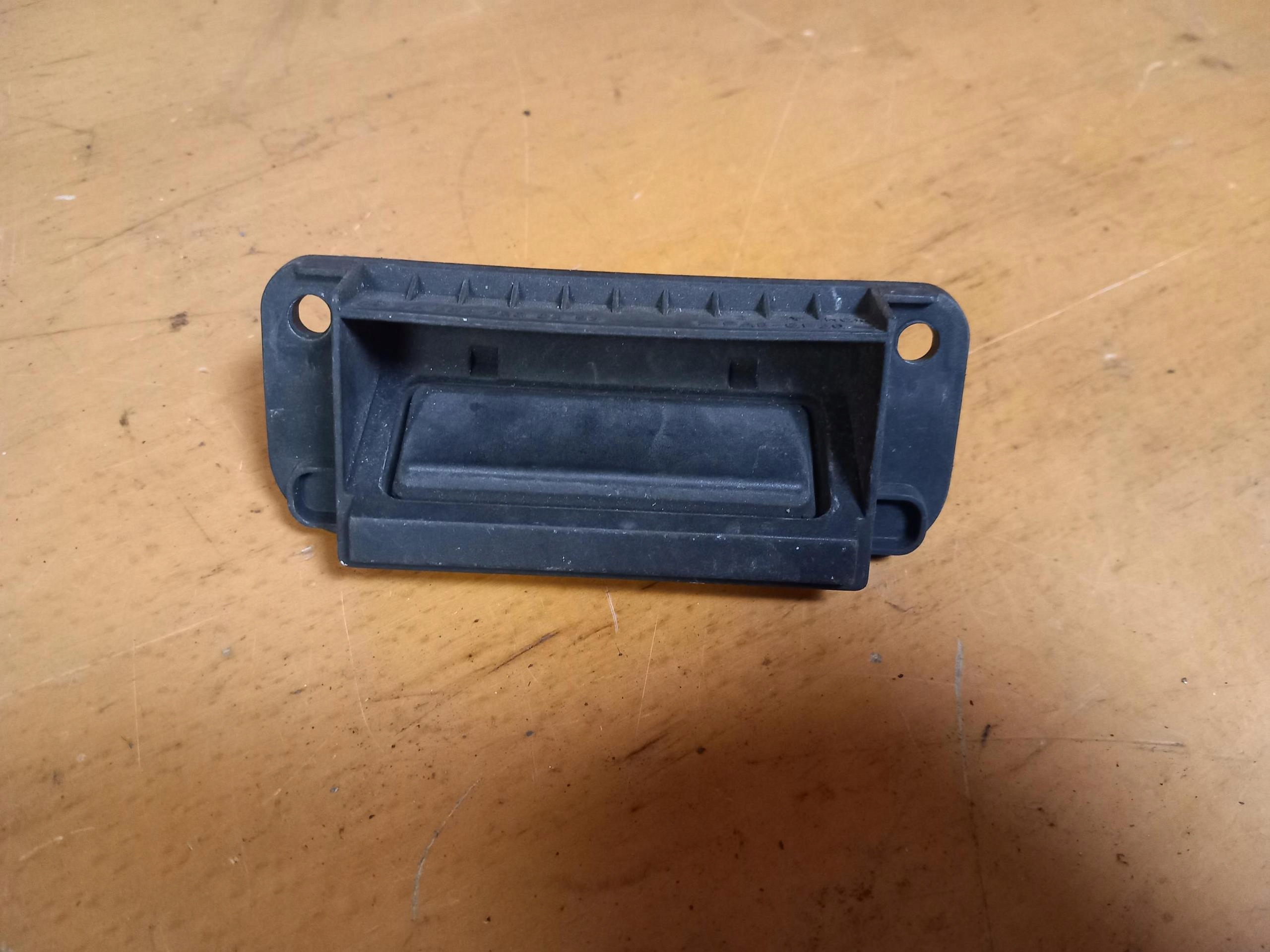 MIKROSTYK button bonnet boot MERCEDES C-KLASA W204 A2047500293