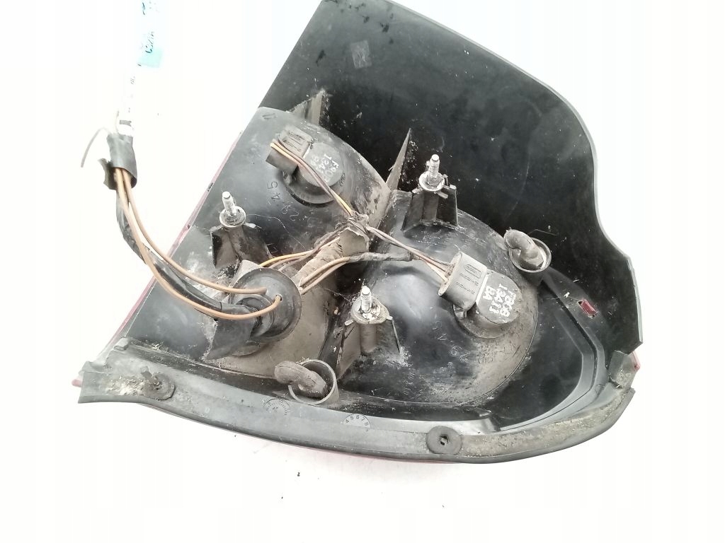 Lincoln Town Car III 3 light left rear part rear