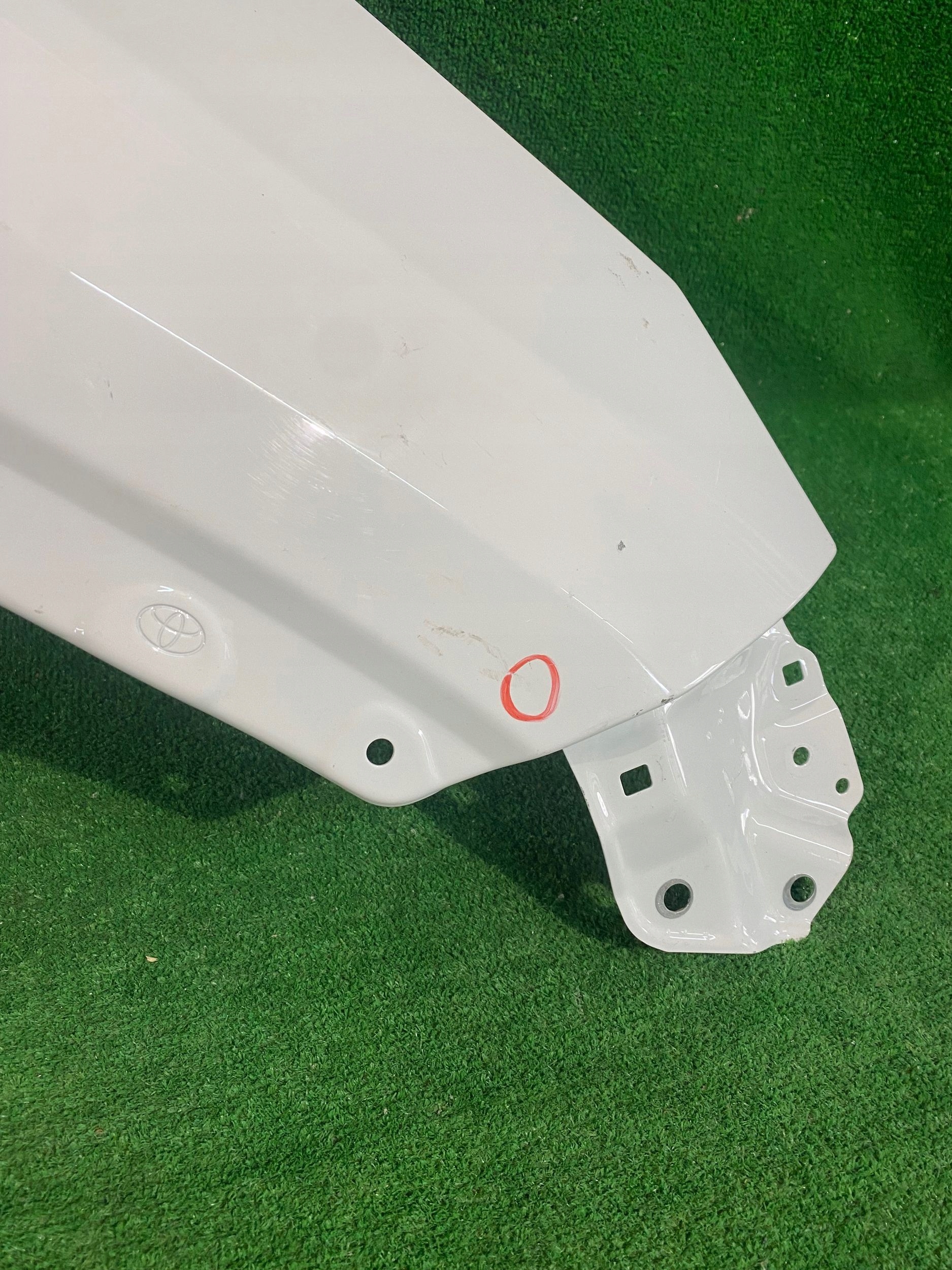 fender front right TOYOTA RAV4 V NR.260