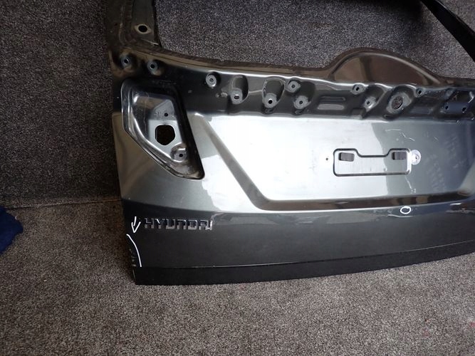 HYUNDAI TUCSON IV 20- boot doors rear part