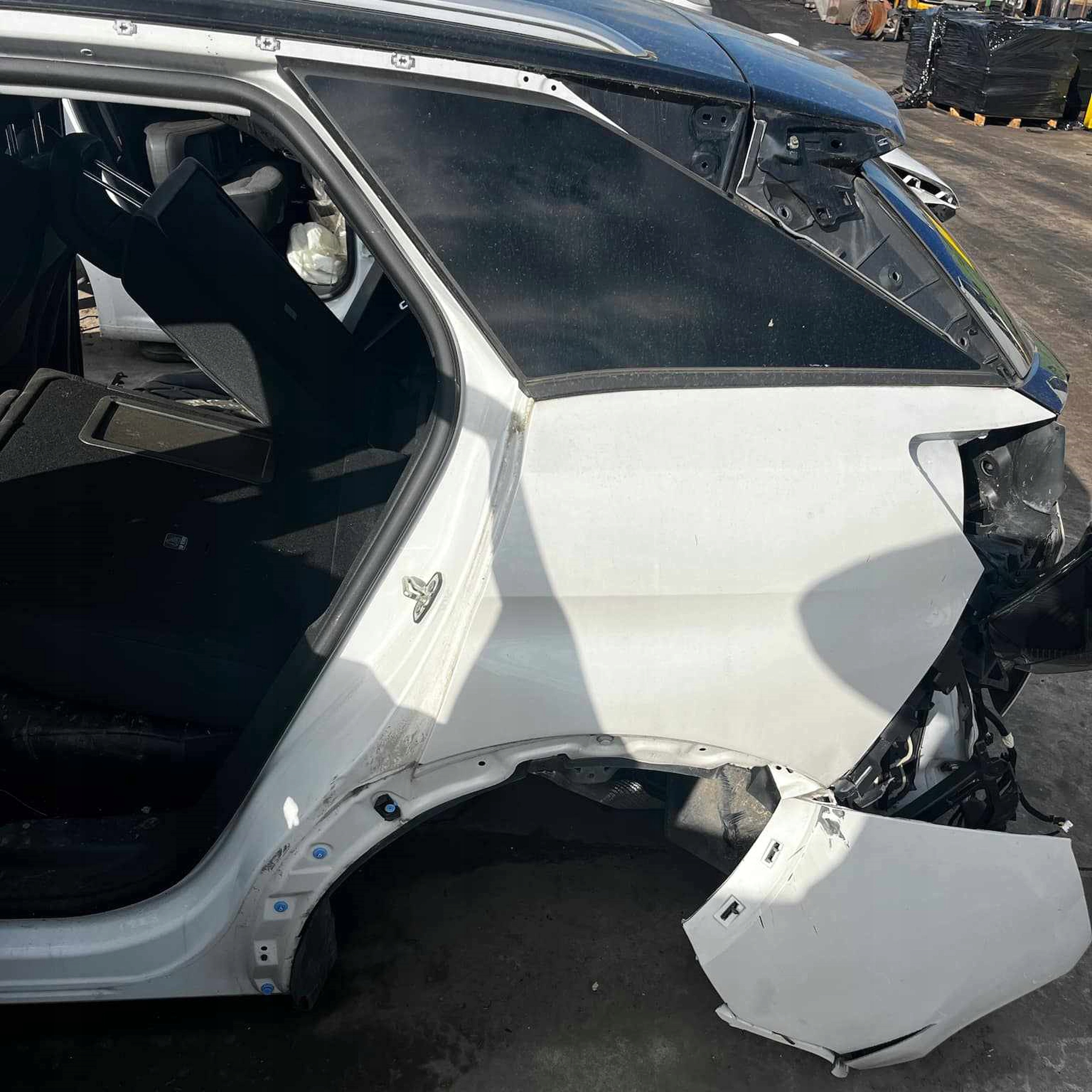 fender left rear PEUGEOT 3008 II 2021
