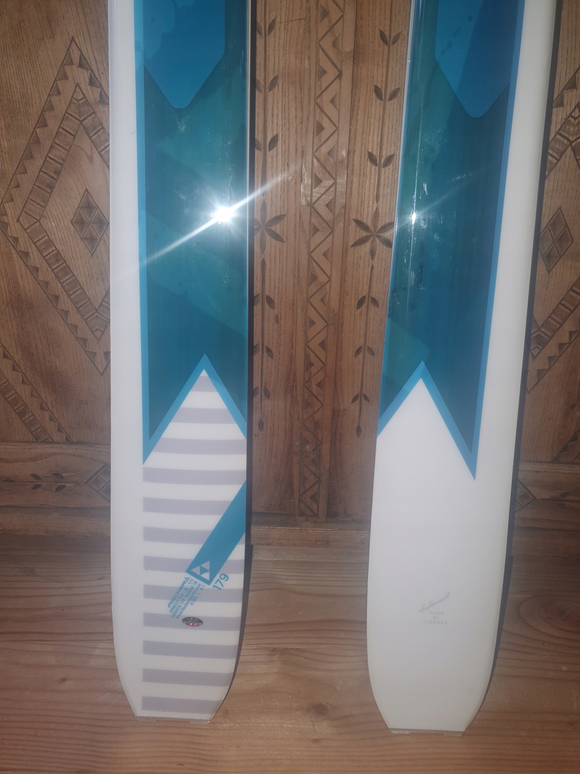 FISCHER RANGER W89 DŁ.179+ WIĄZANIA DYNAFIT CLASSIC ST. Długość nart 179 cm