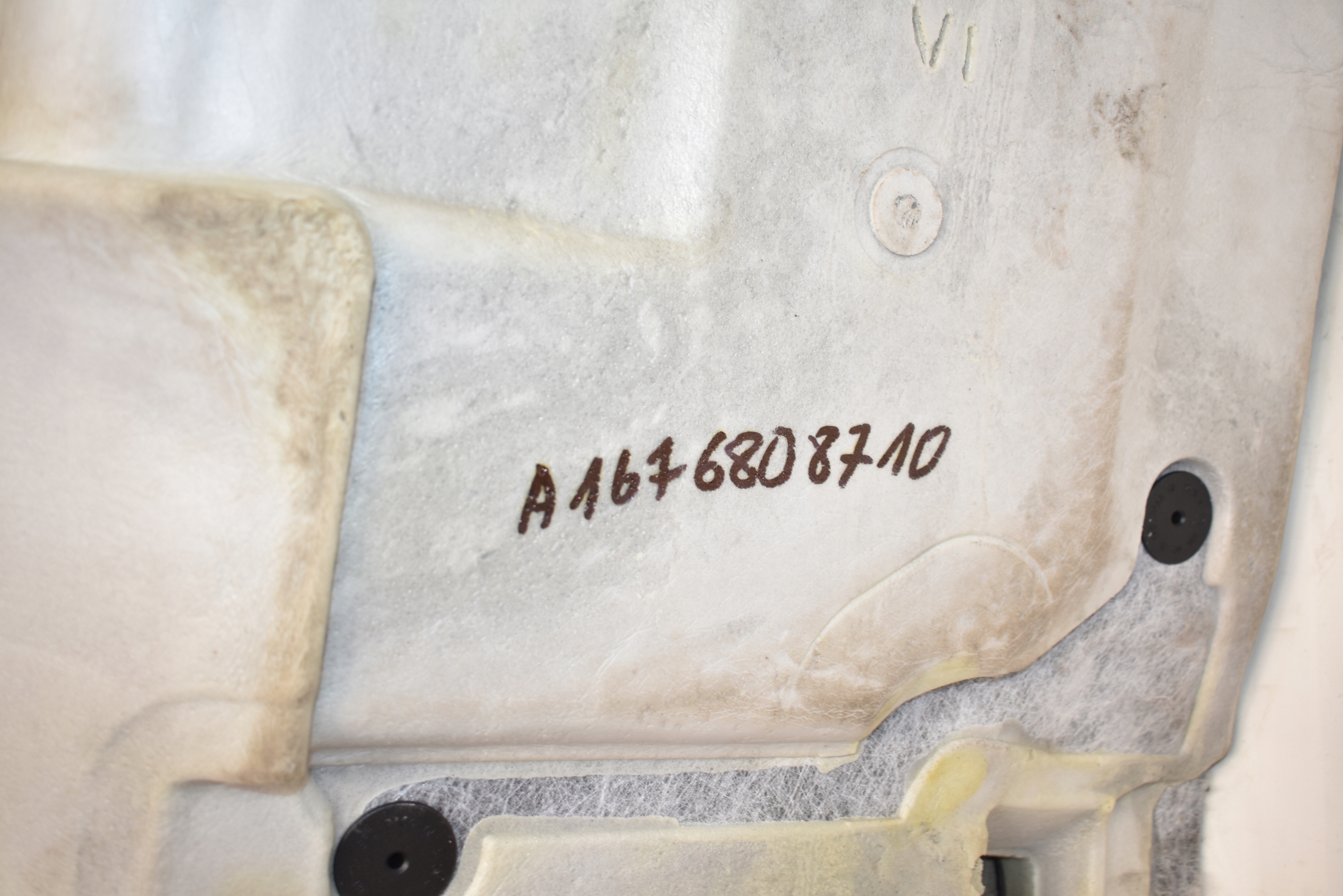 IDEALNY carpet front front left MERCEDES W167 1