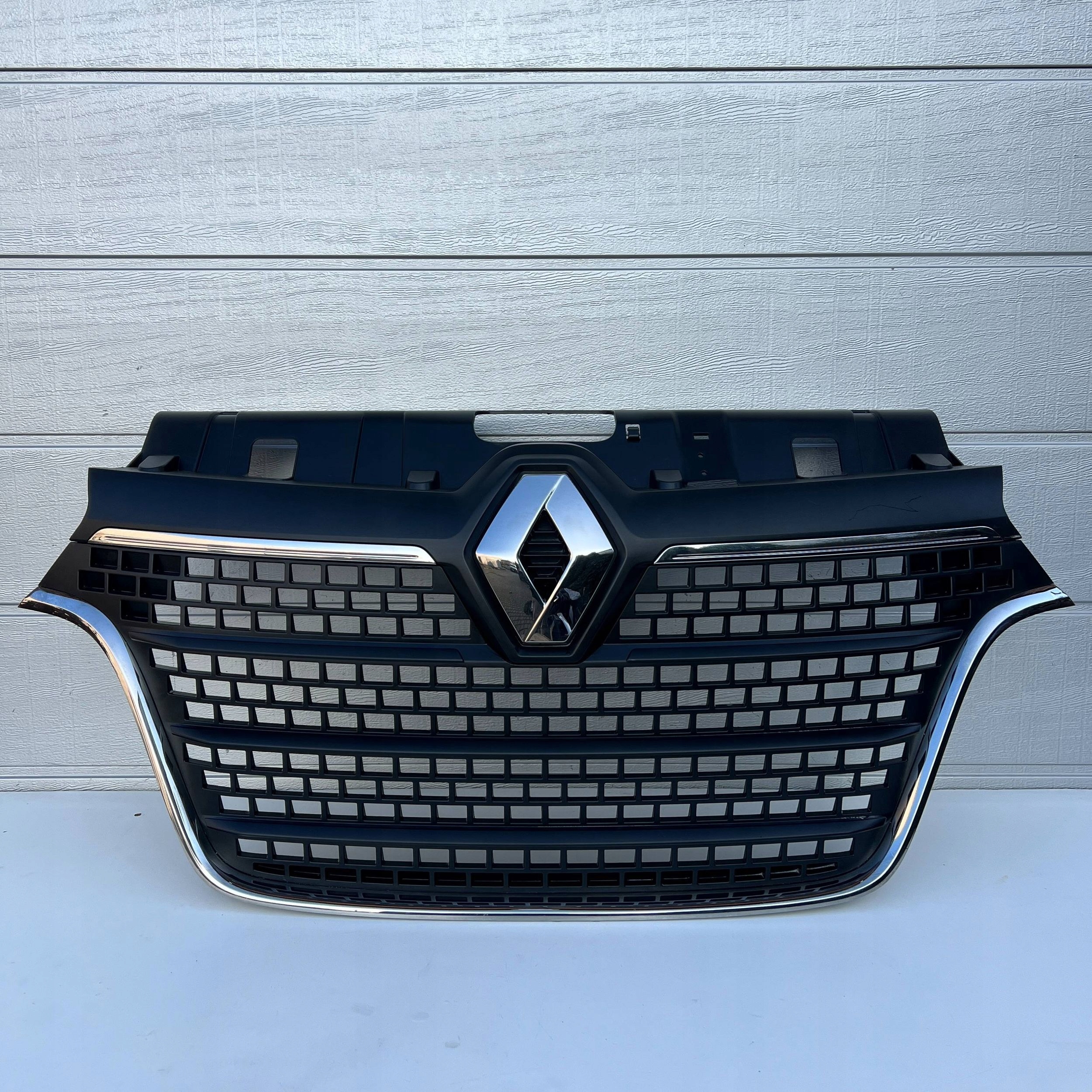 Renault Master II Kühlergrill FRONTGRILL Kühlergitter 623103048R - Thumbnail 1