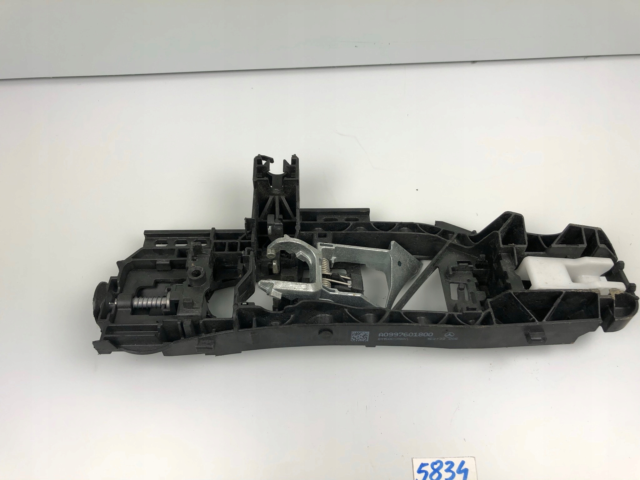 bracket holder handles right rear part MERCEDES C W205 A0997601800