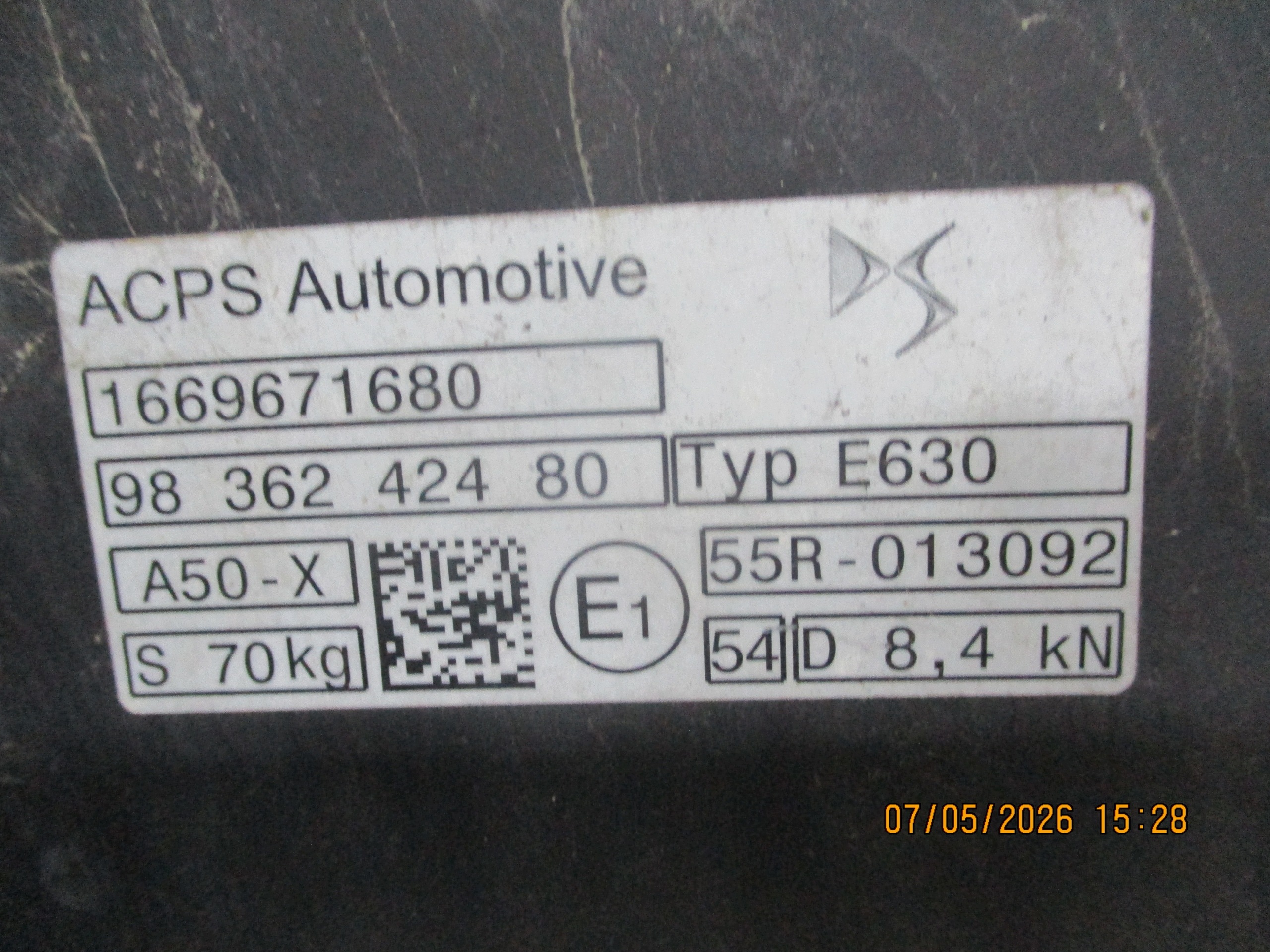 bumper support towing CITROEN DS4 9836242480