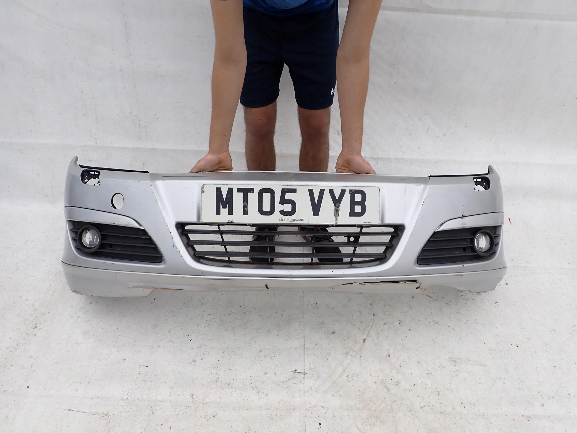 OPEL ASTRA III 3 H 04-07 bumper front washer