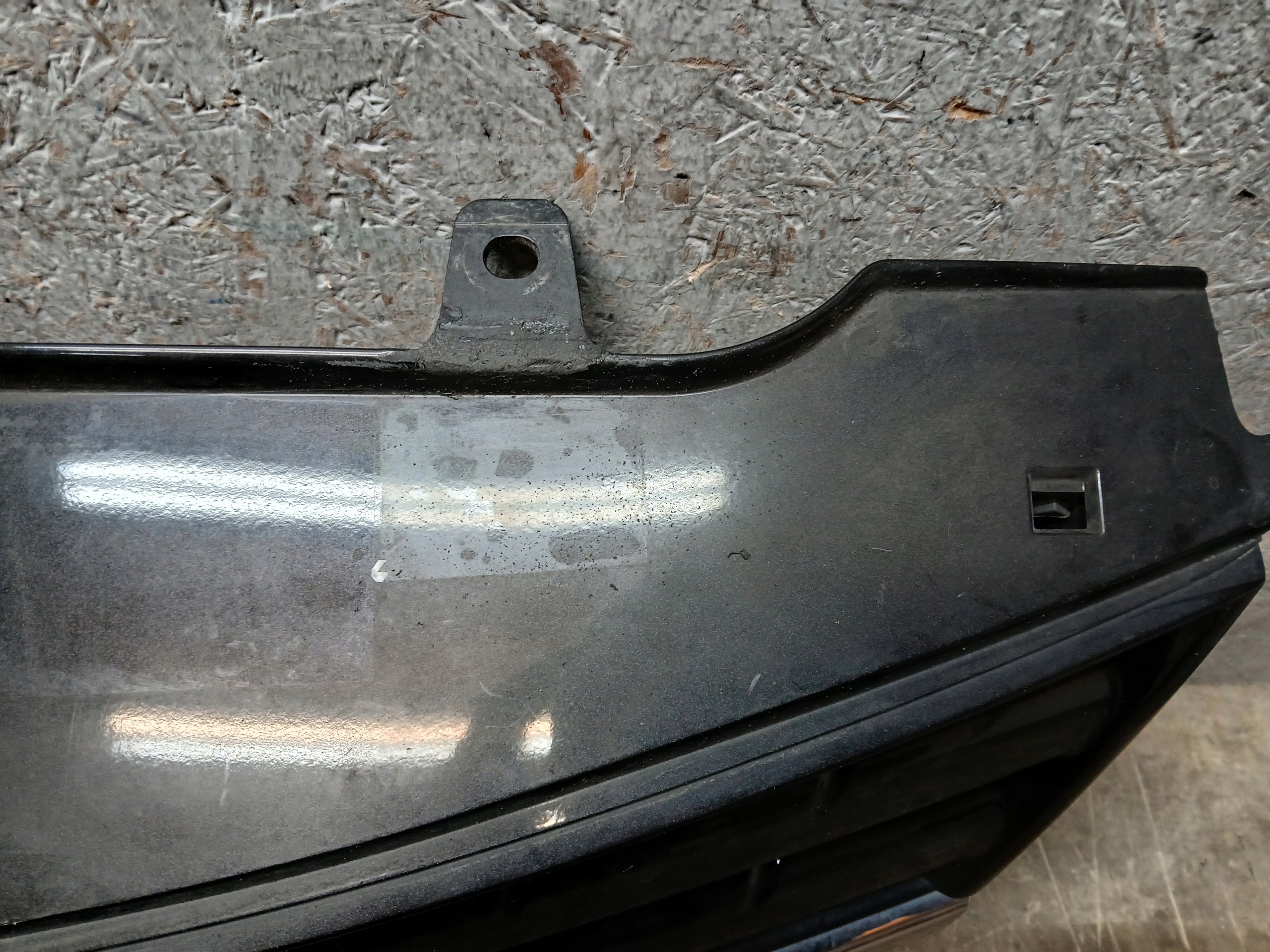 Grille NISSAN NOTE E11 LIFT 09- 62310-BH00H