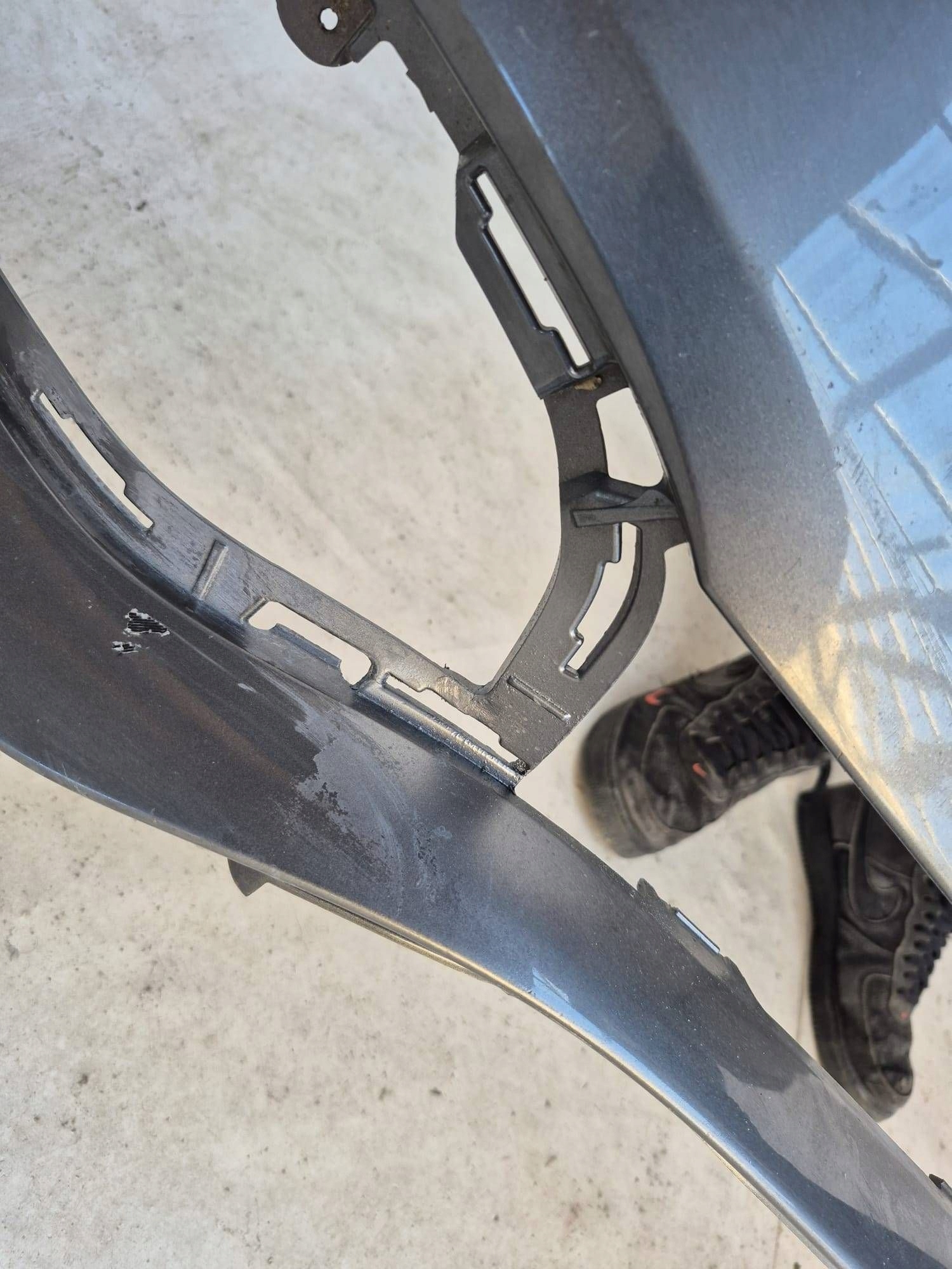 MERCEDES E-KLASA W213 TAXI 16- bumper front front PDC