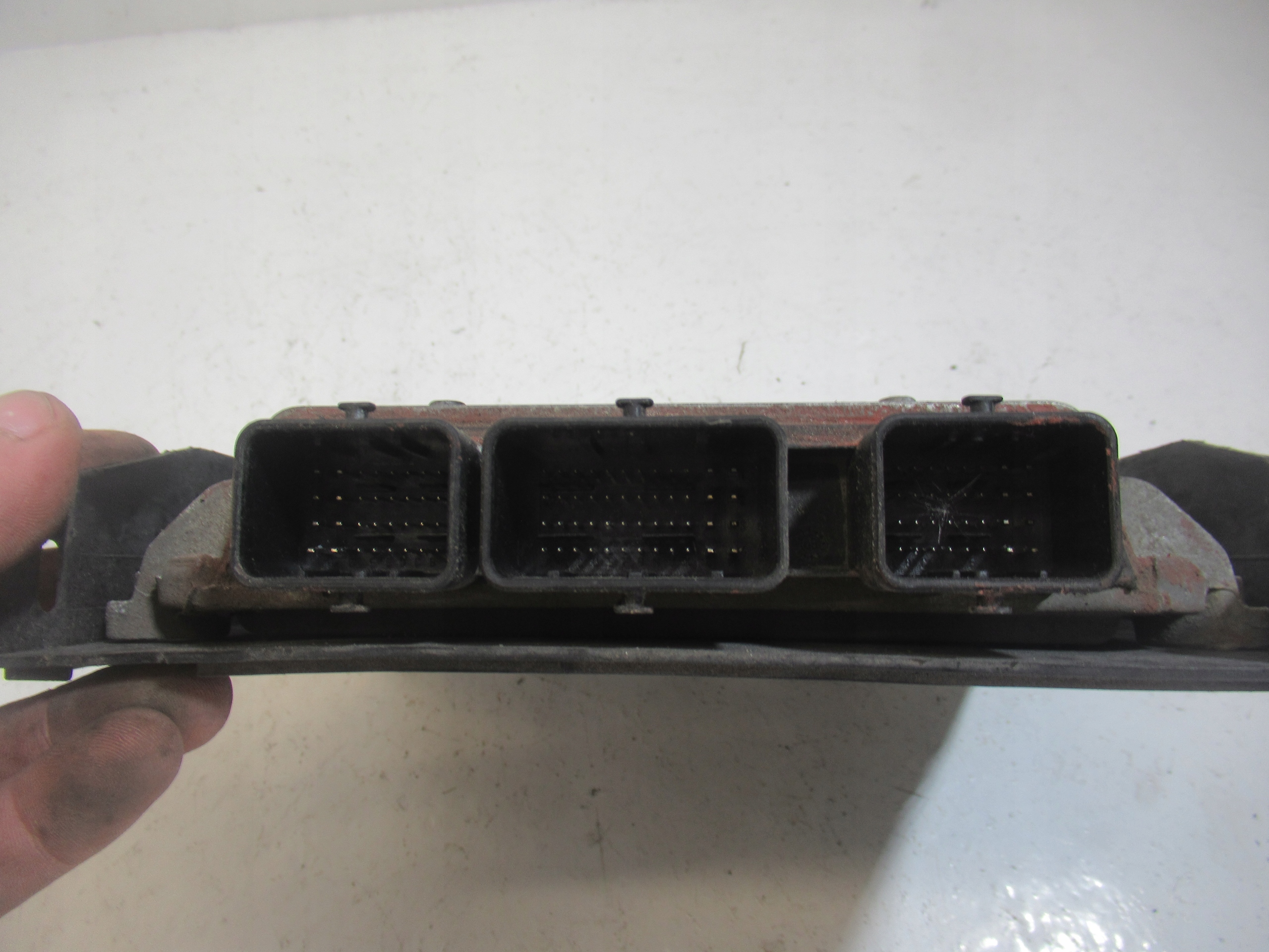 computer of the engine control unit CITROEN C2 1.4 HDI SIEMENS 5WS40285C-T