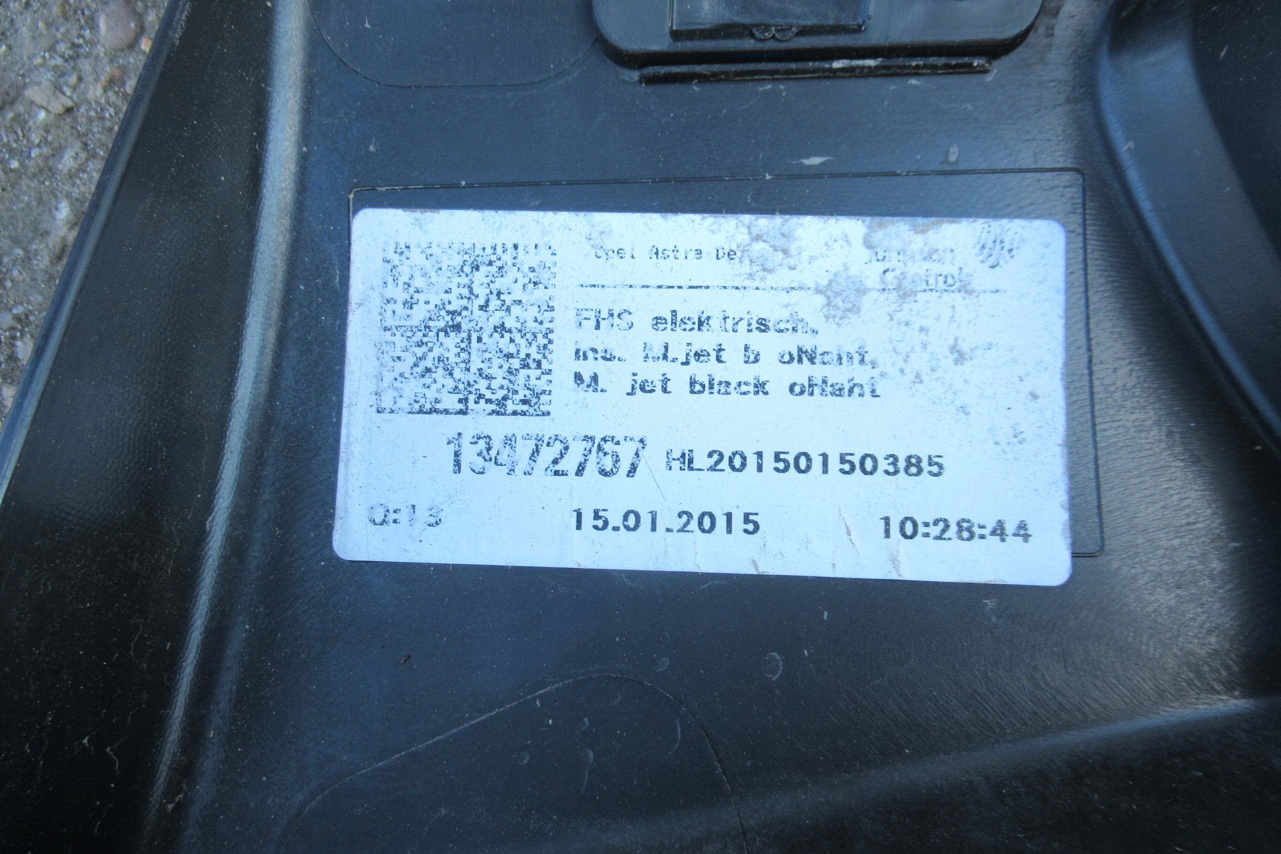 OPEL ASTRA J KOMBI side door left rear part