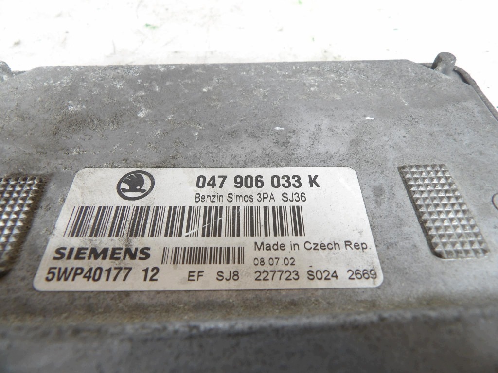 SKODA FABIA e 1.4B Centralina Motore 047906033K