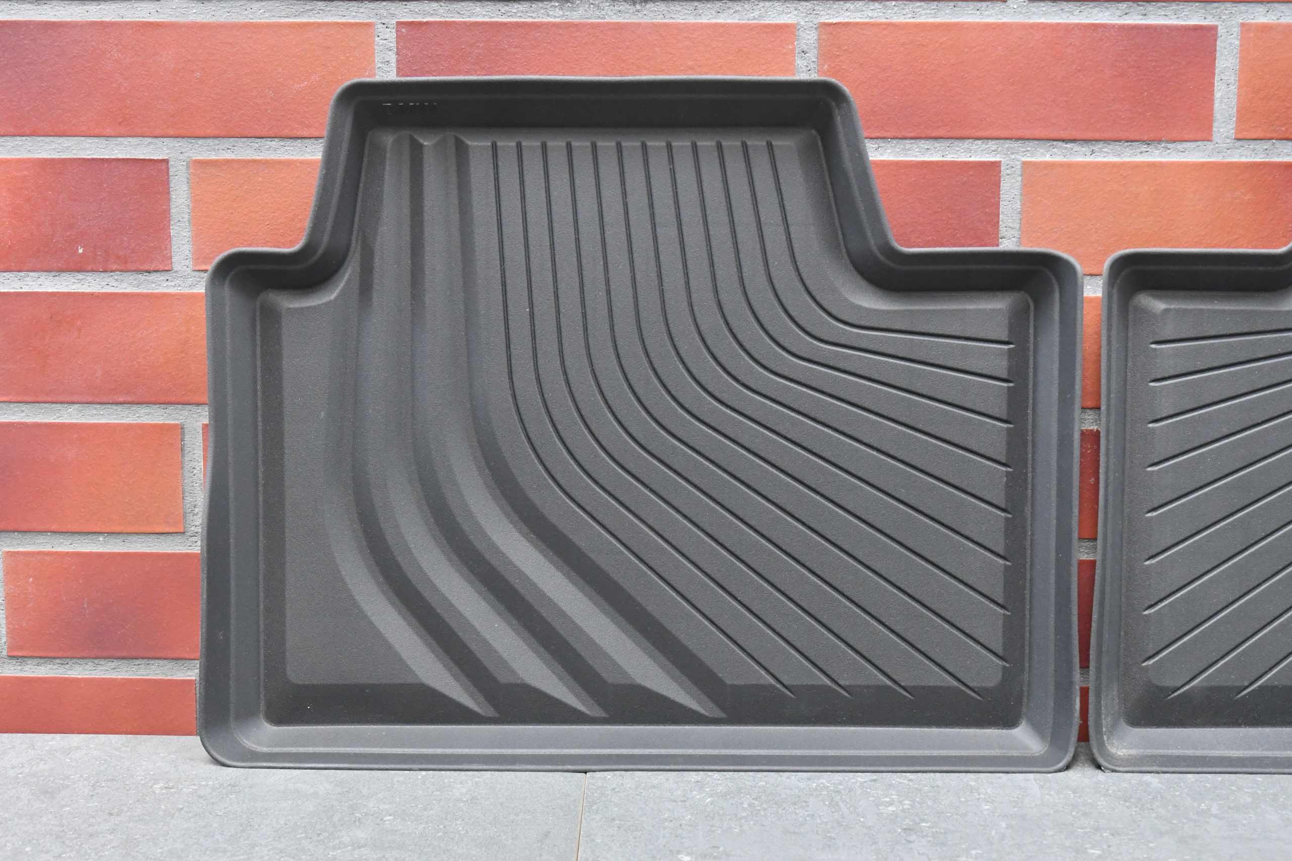 mats rear. rubber BMW 3 G20 G21 ORYGINALNE 0km 2462751