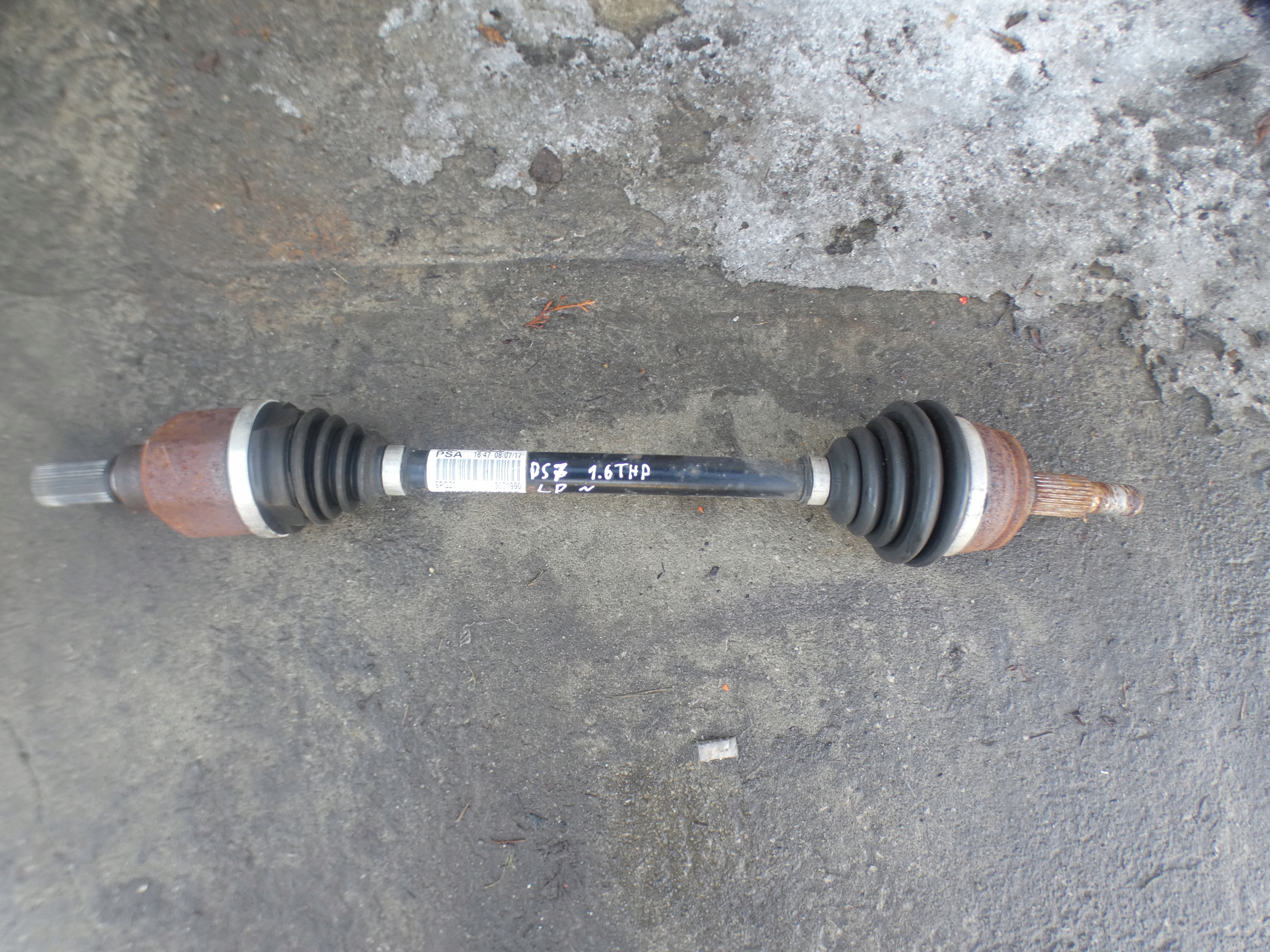 Citroen DS7 Crossback LIFT semi-axis left 9812220480