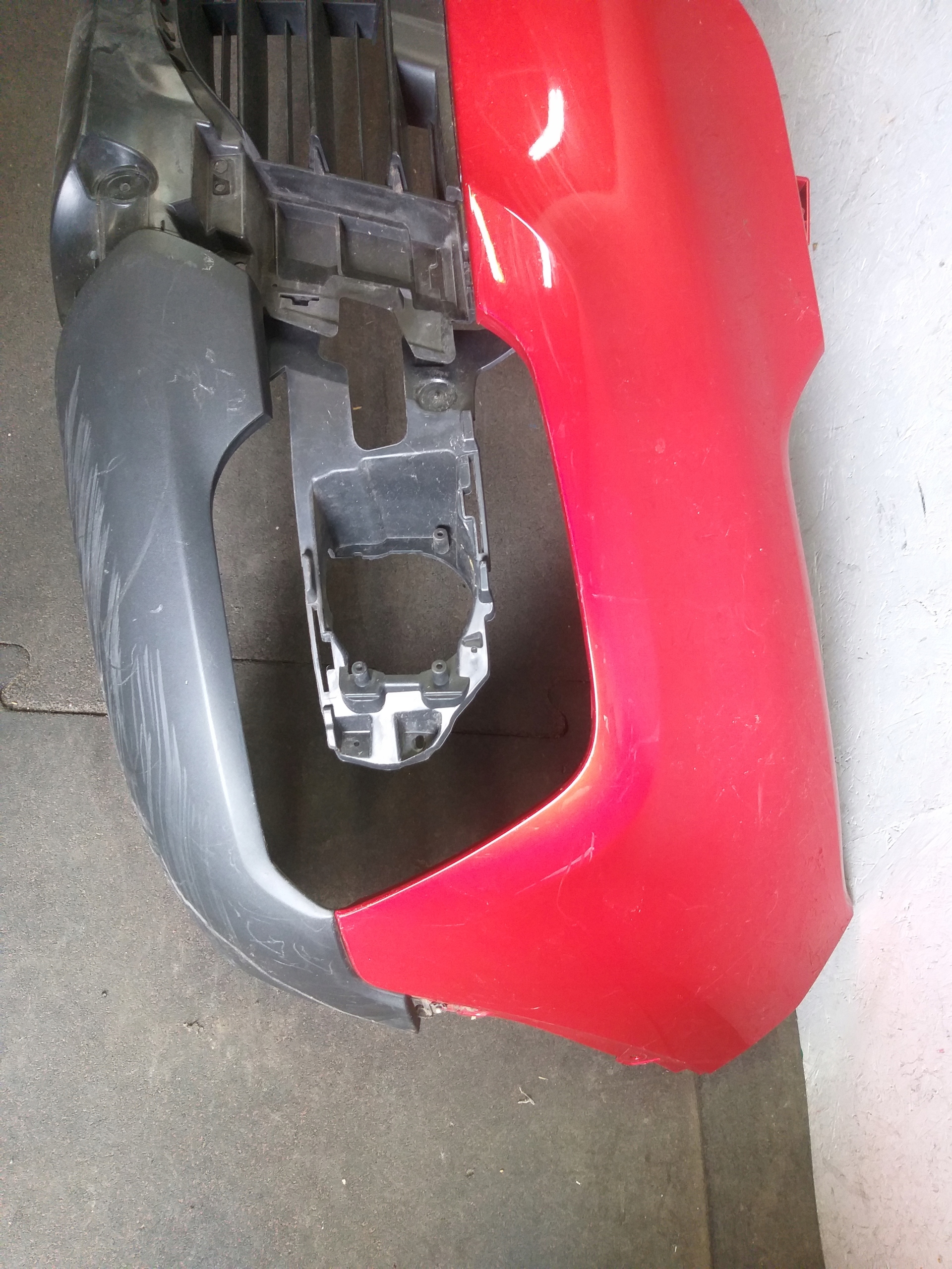 BUMPER FRONT RENAULT CAPTUR AND 1 LIFT
