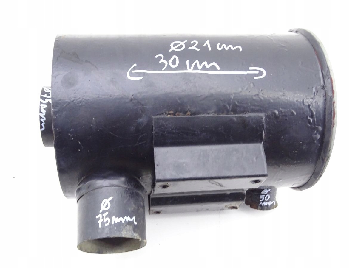 75695/1 - Корпус воздушного фильтра JOHNSTON CX200 C50 142A