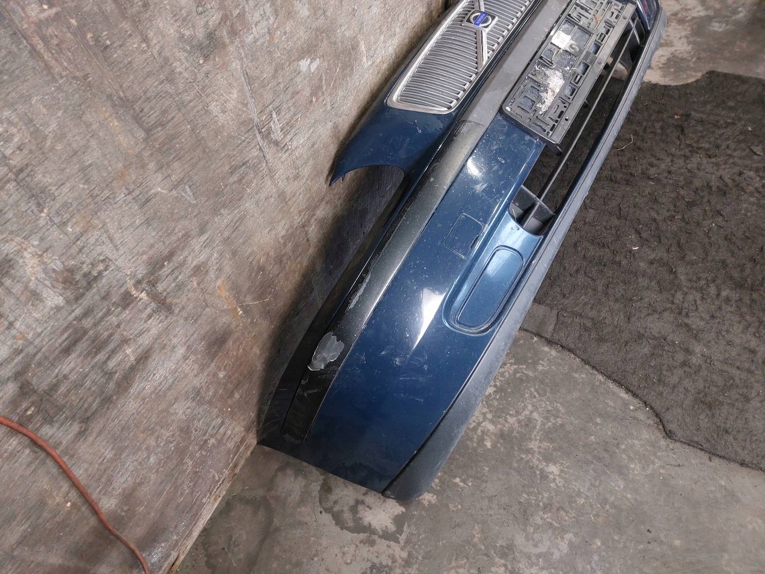 bumper front VOLVO V70 II bumper front VOLVO S60 and