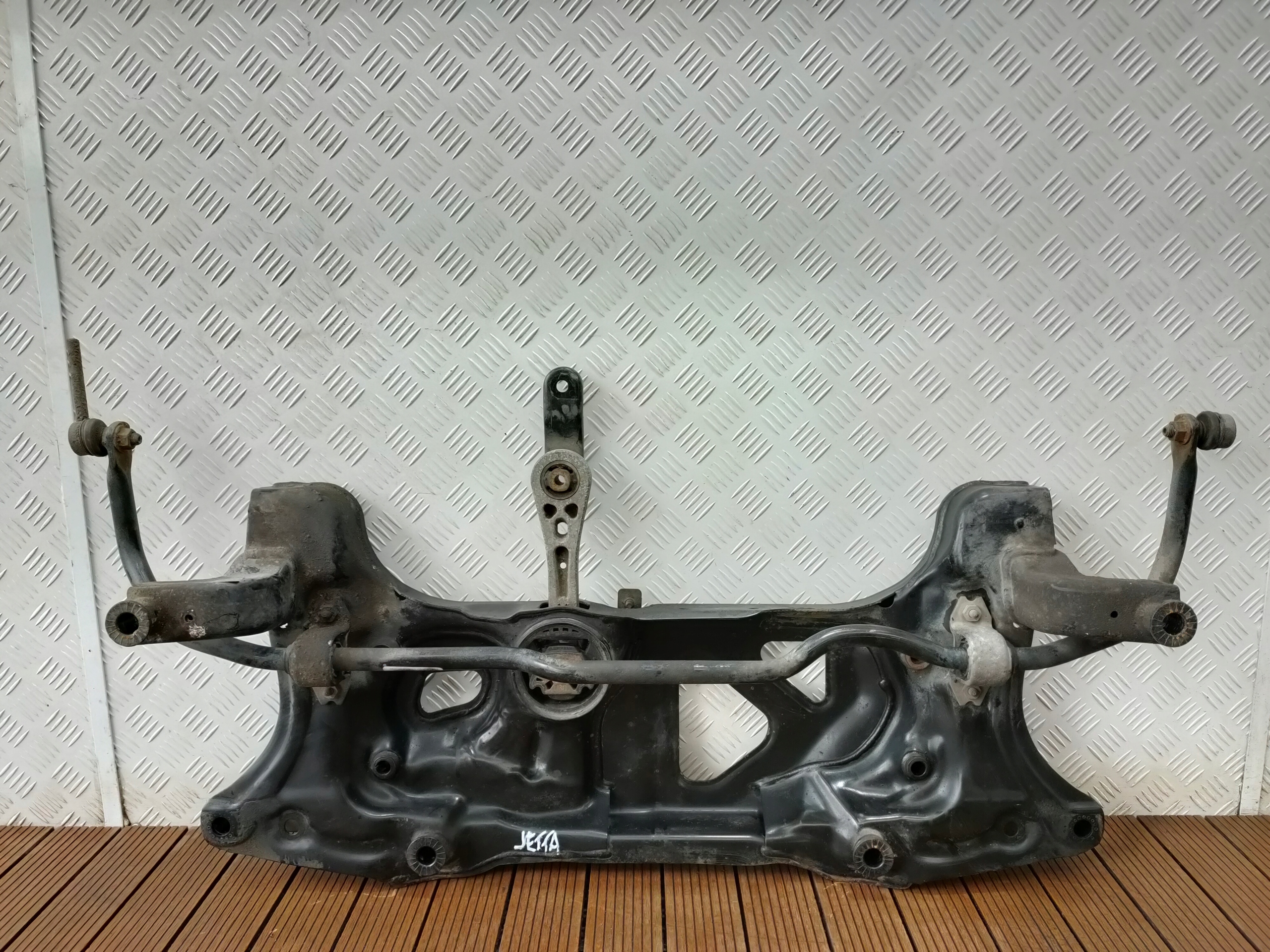 VW JETTA VI 5C 10-18 1.6 TDI subframe below engine axle beam axle beam 5C0199369E OE