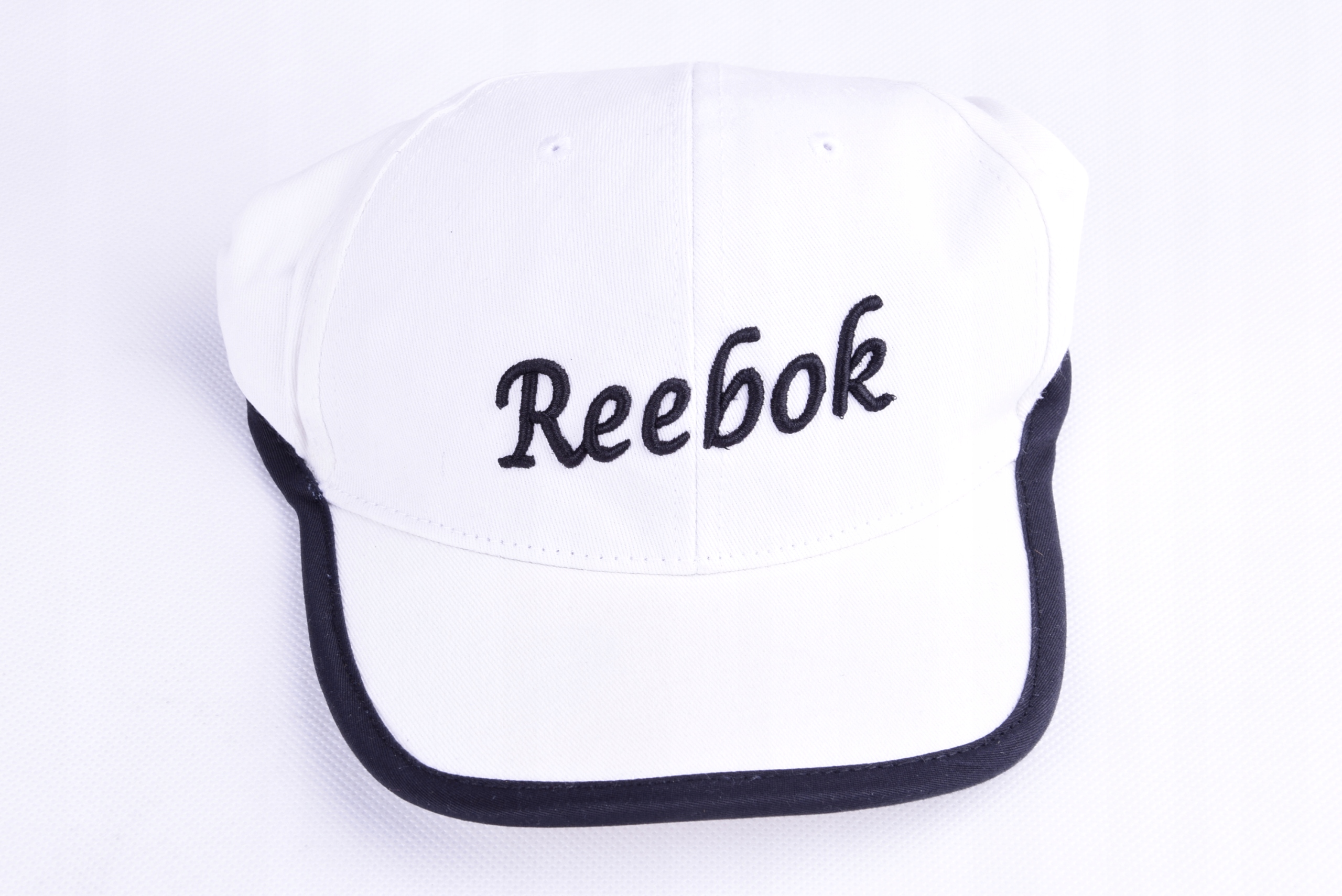 CZAPKA REEBOK z daszkiem bejsbolówka