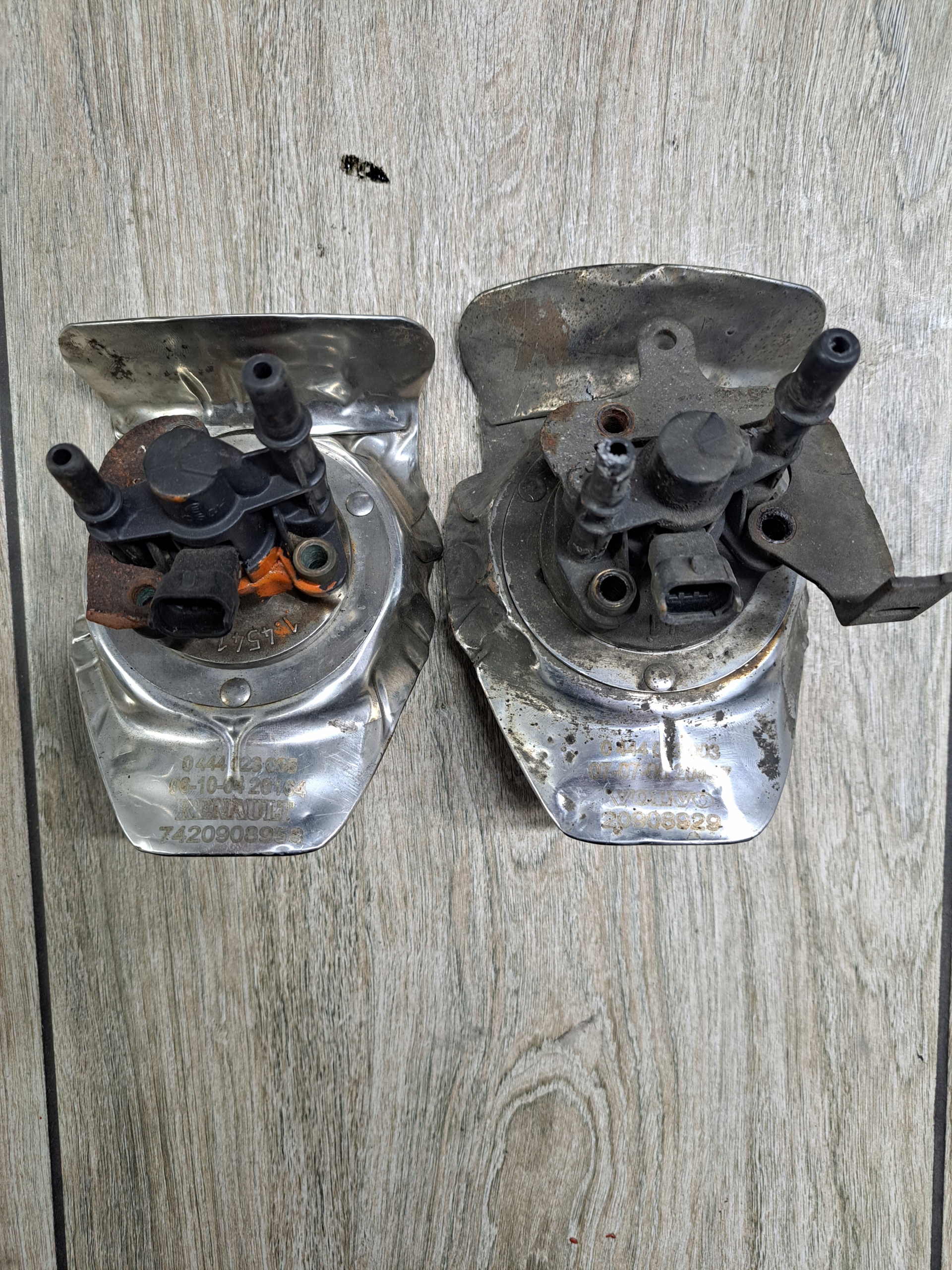 WTRYSK ADBLUE AD BLUE RENAULT PREMIUM MAGNUM DXI VOLVO FH FM 1-GENERACJA