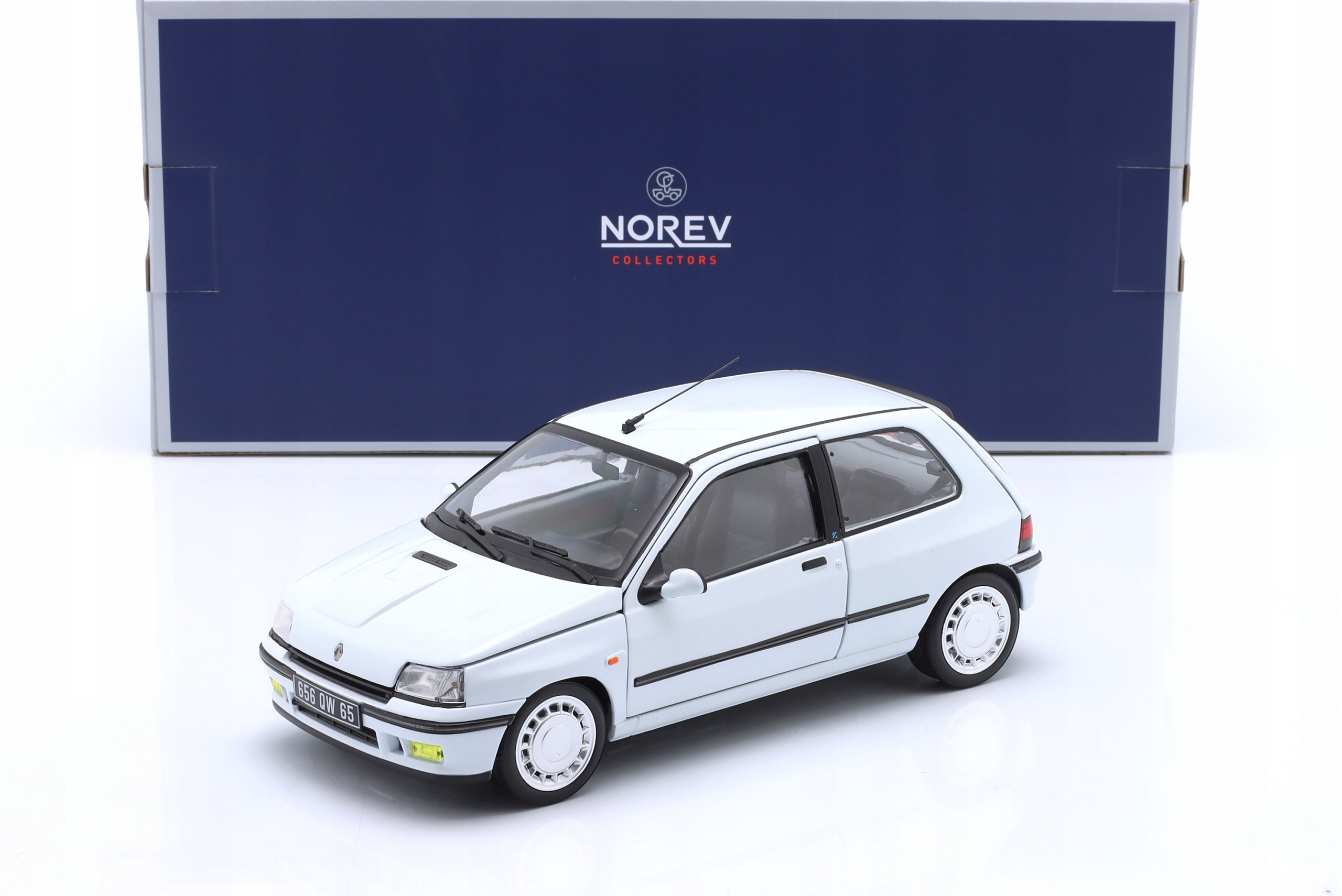 Norev Renault Clio 16S 1991 Glacier White metallic 1:18