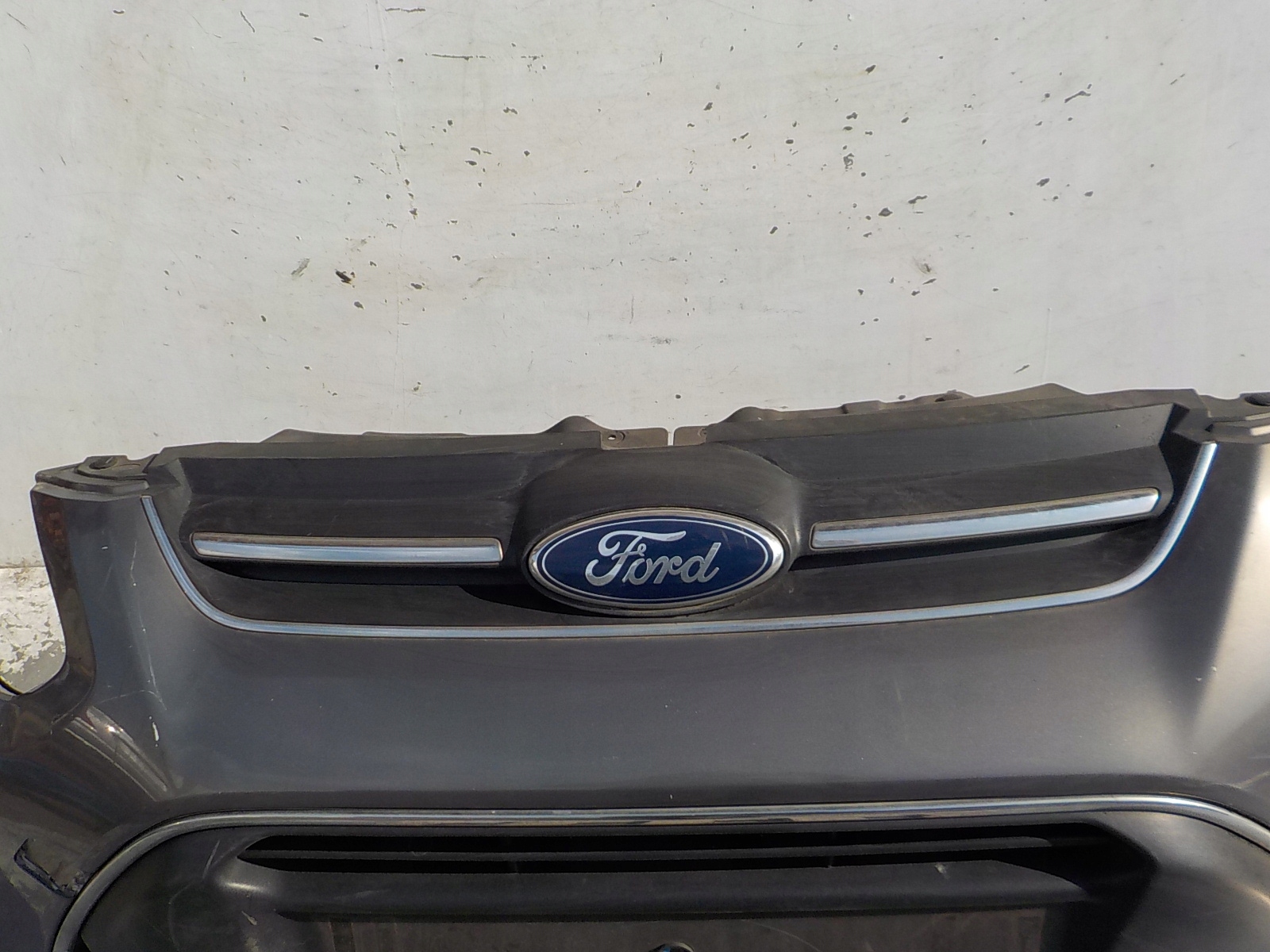 546 FORD C-MAX II MK2 nárazník předek přední