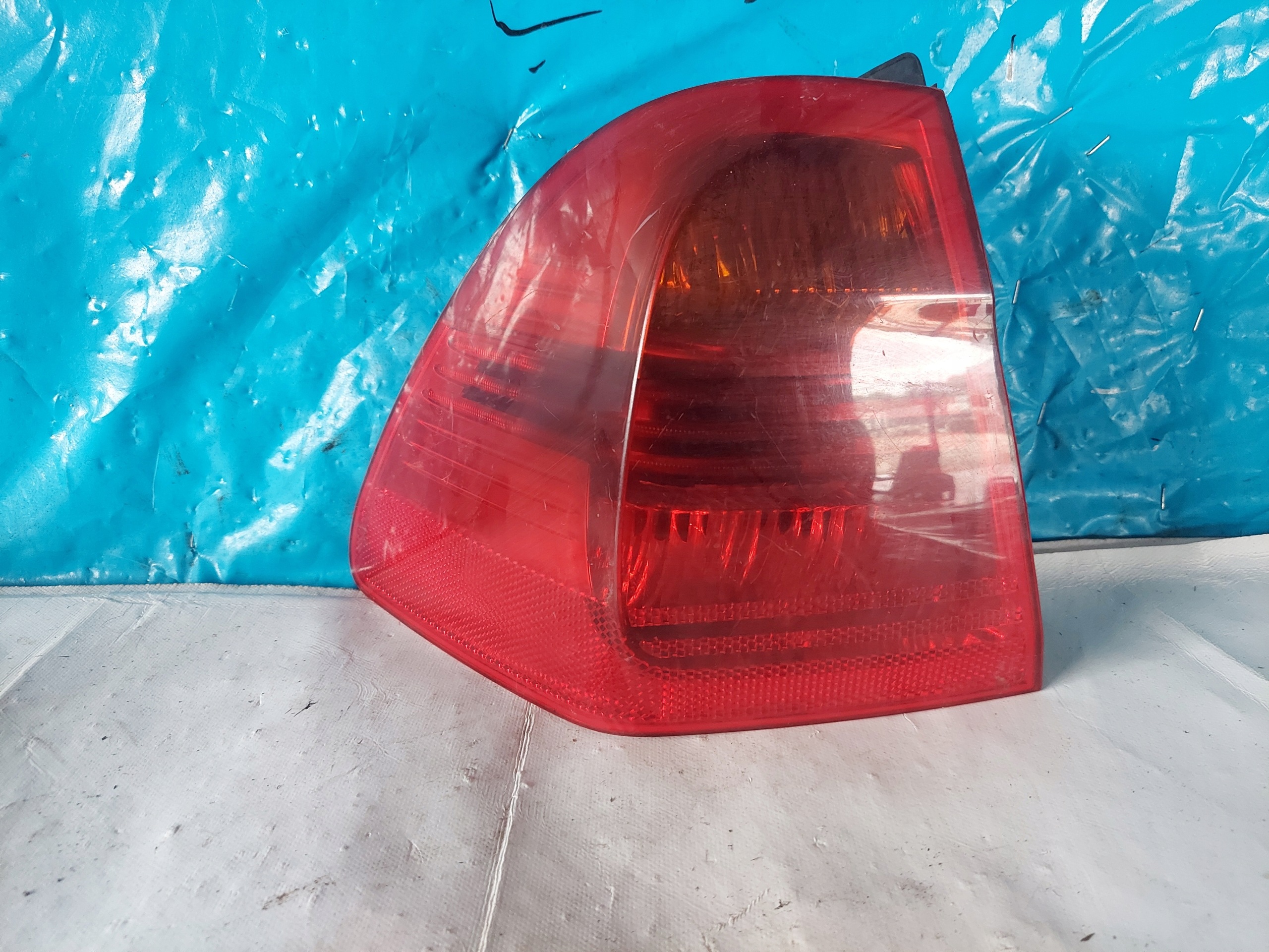 light BMW E91 7160061 left rear part