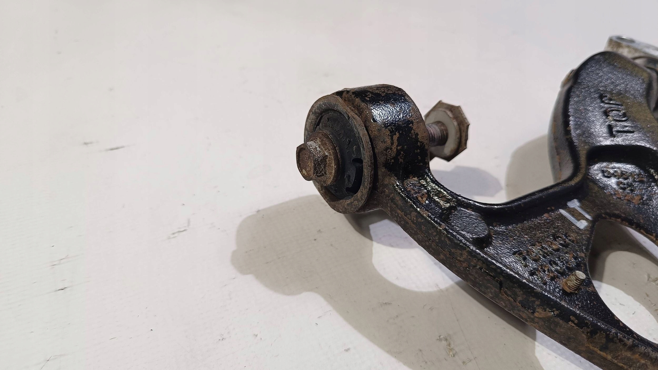 arm rear part rear left left side Ford Explorer V 2011