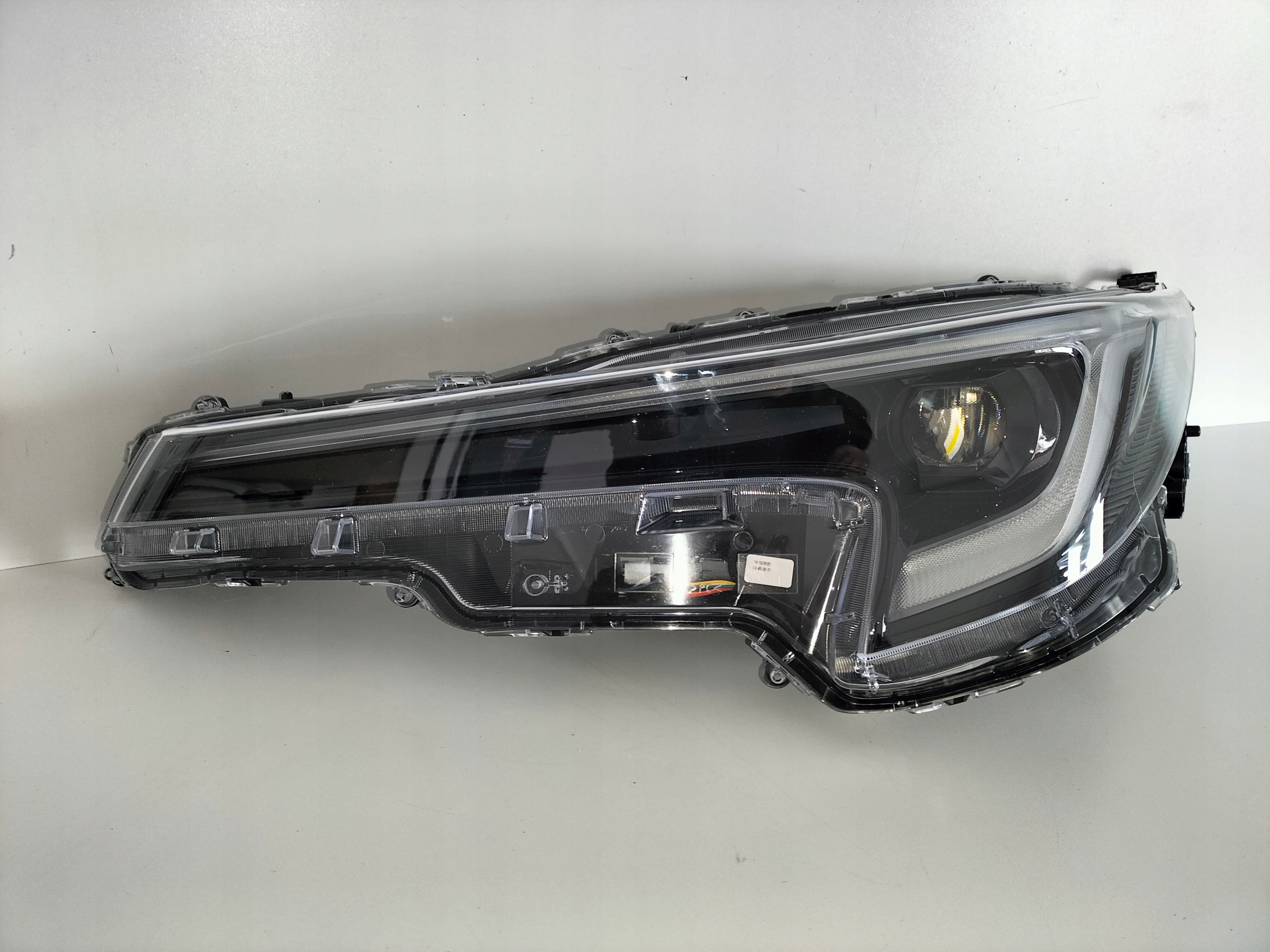 light front reflektor left TOYOTA COROLLA E21 LIFT 22