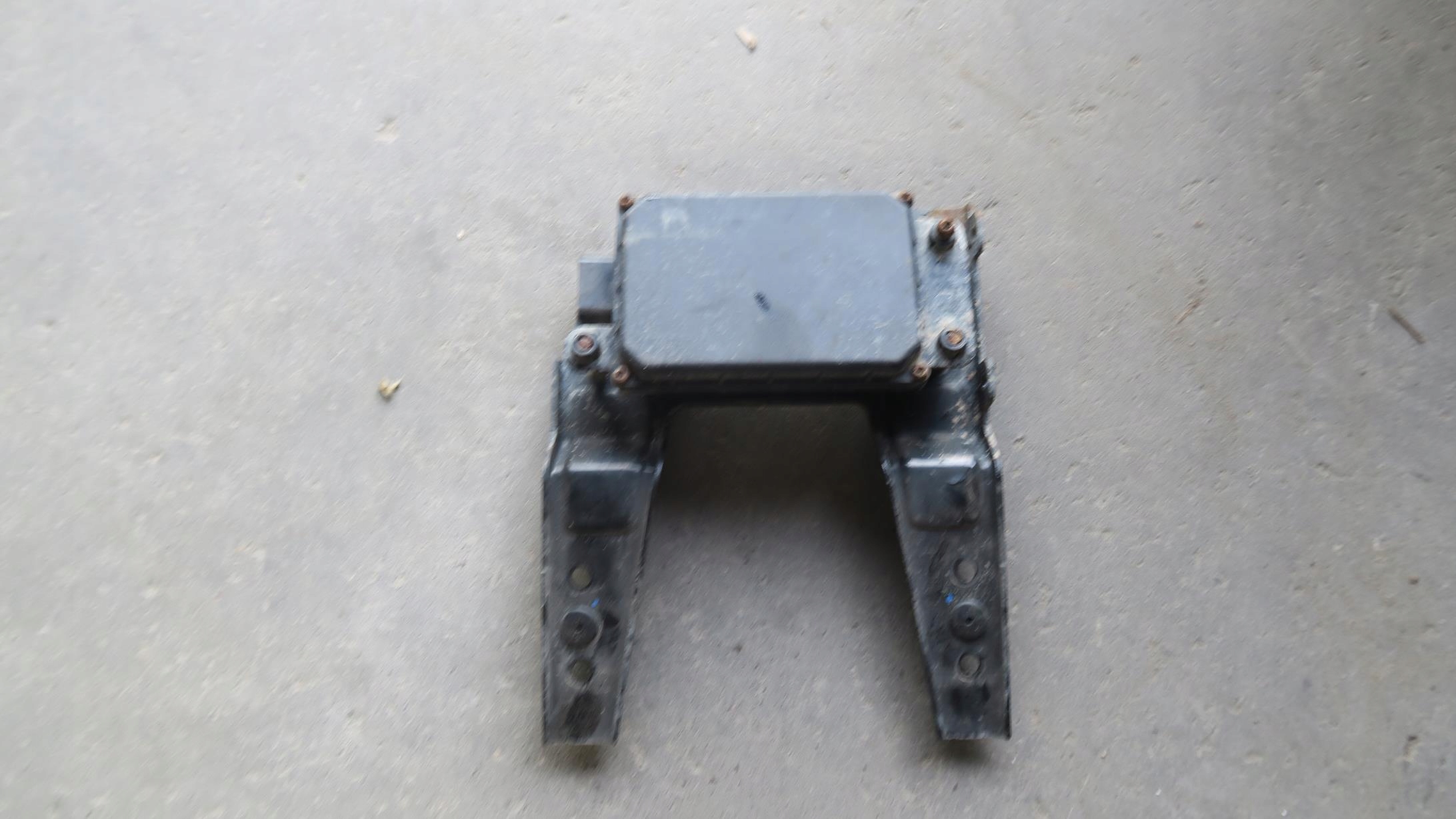 FORD KUGA Mk2 ESCAPE РЕСТАЙЛІНГ РАДАР АКТИВНИЙ КРУЇЗ-КОНТРОЛЬ КРІПЛЕННЯ