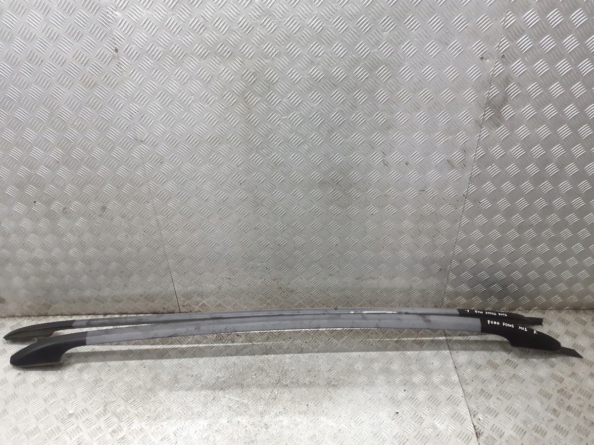 RELINGI DACHOWE FORD FOCUS MK2