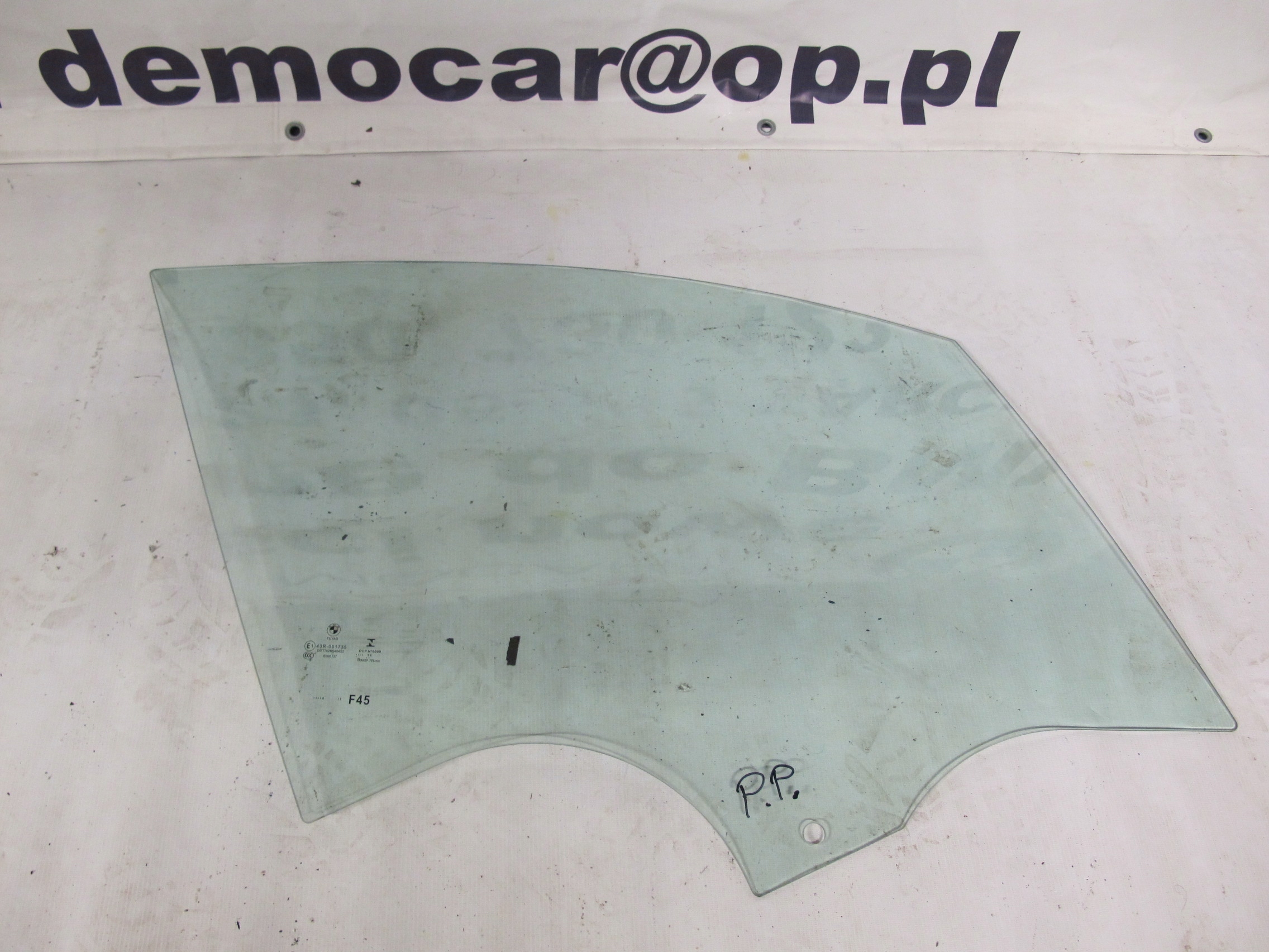 СКЛО ДВЕРІ ПЕРЕДНЯ ПРАВА BMW F45