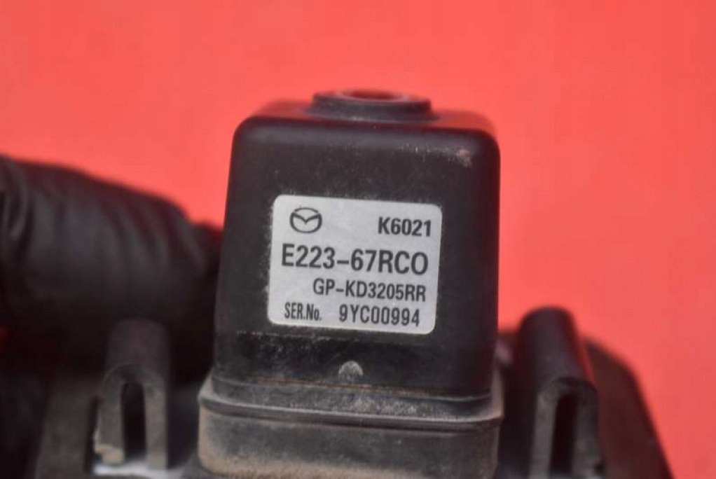 KAMERA reversing E223-67RC0 MAZDA CX-7 09-12