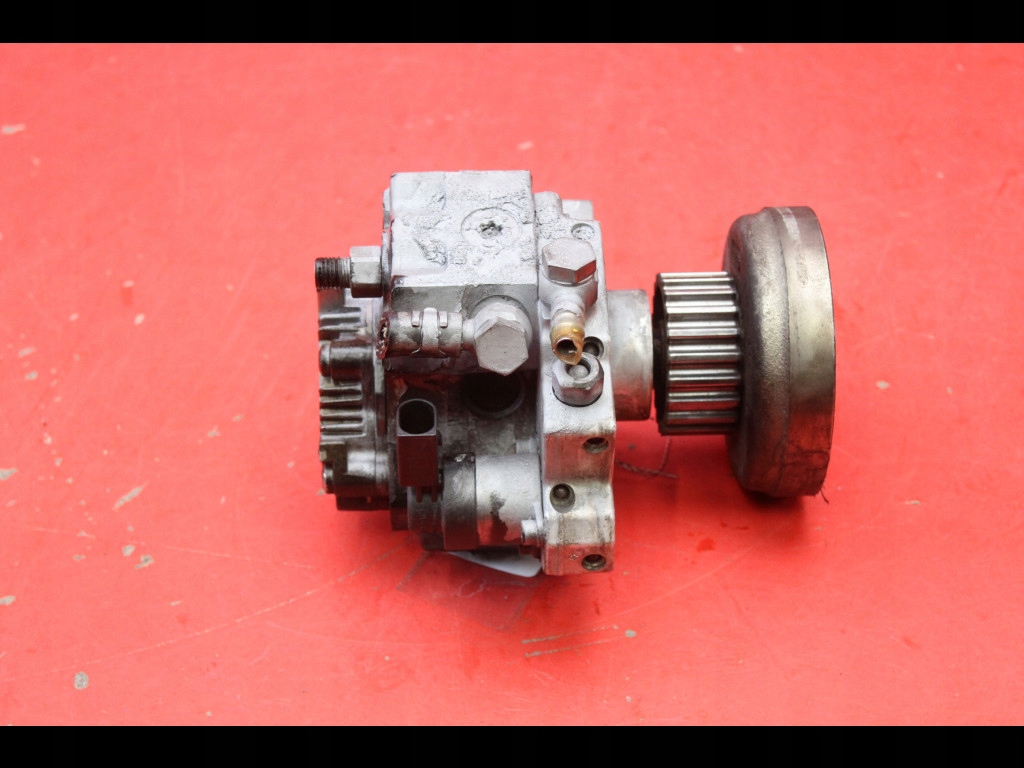 EINSPRITZPUMPE AUDI A6 C6 3.0 TDI BMK 225 KM 04-08