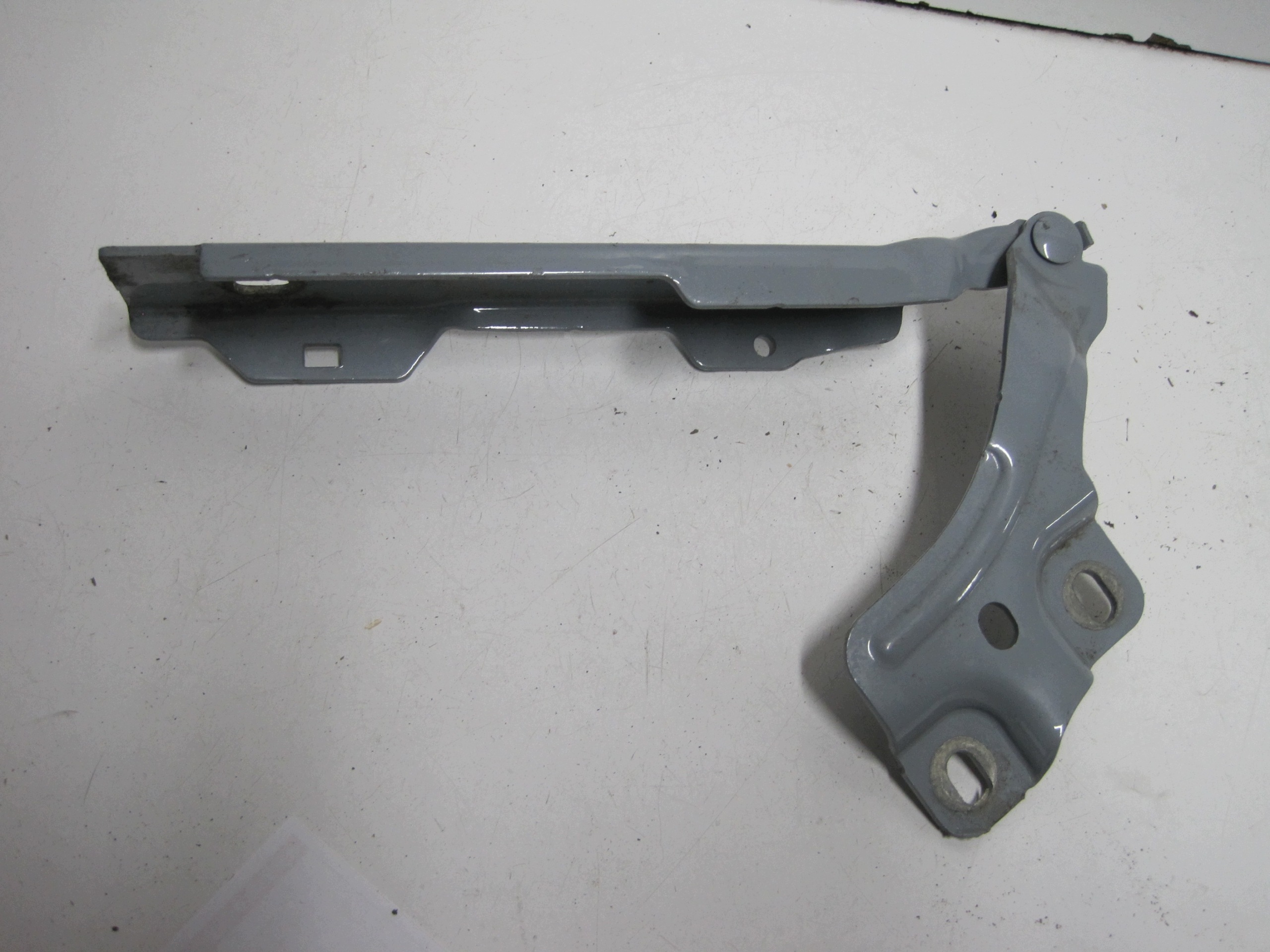 hinge bonnets Audi A1 82A 82A823302 right