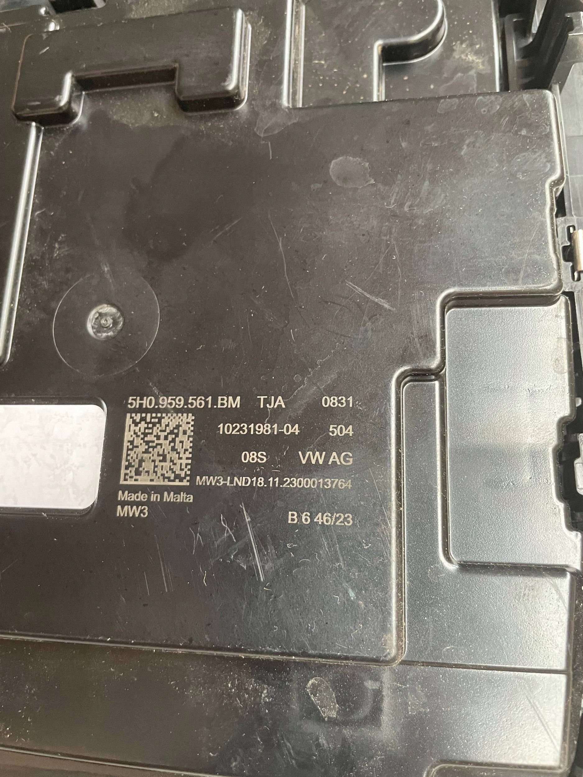 5H0959561BM light sufitowa front Volkswagen Caddy !J
