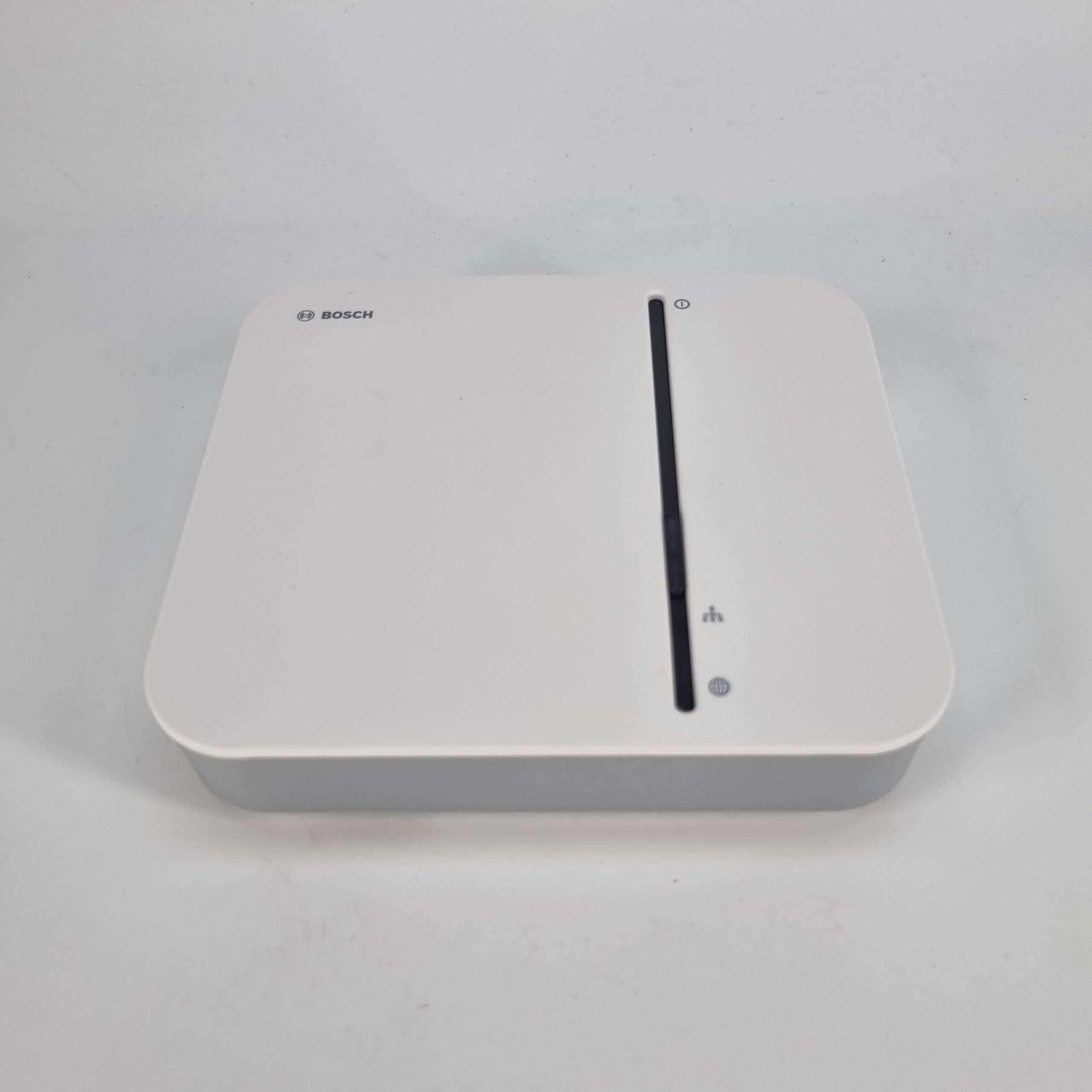 E19 Bosch Sterownik inteligentnego domu controller Seria 8750002076