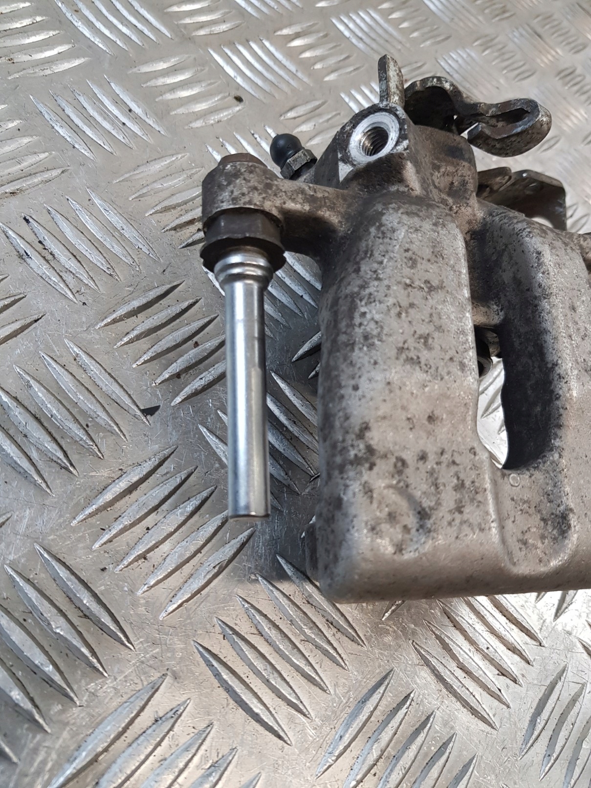 caliper brake left rear part OPEL ASTRA G HB 03R